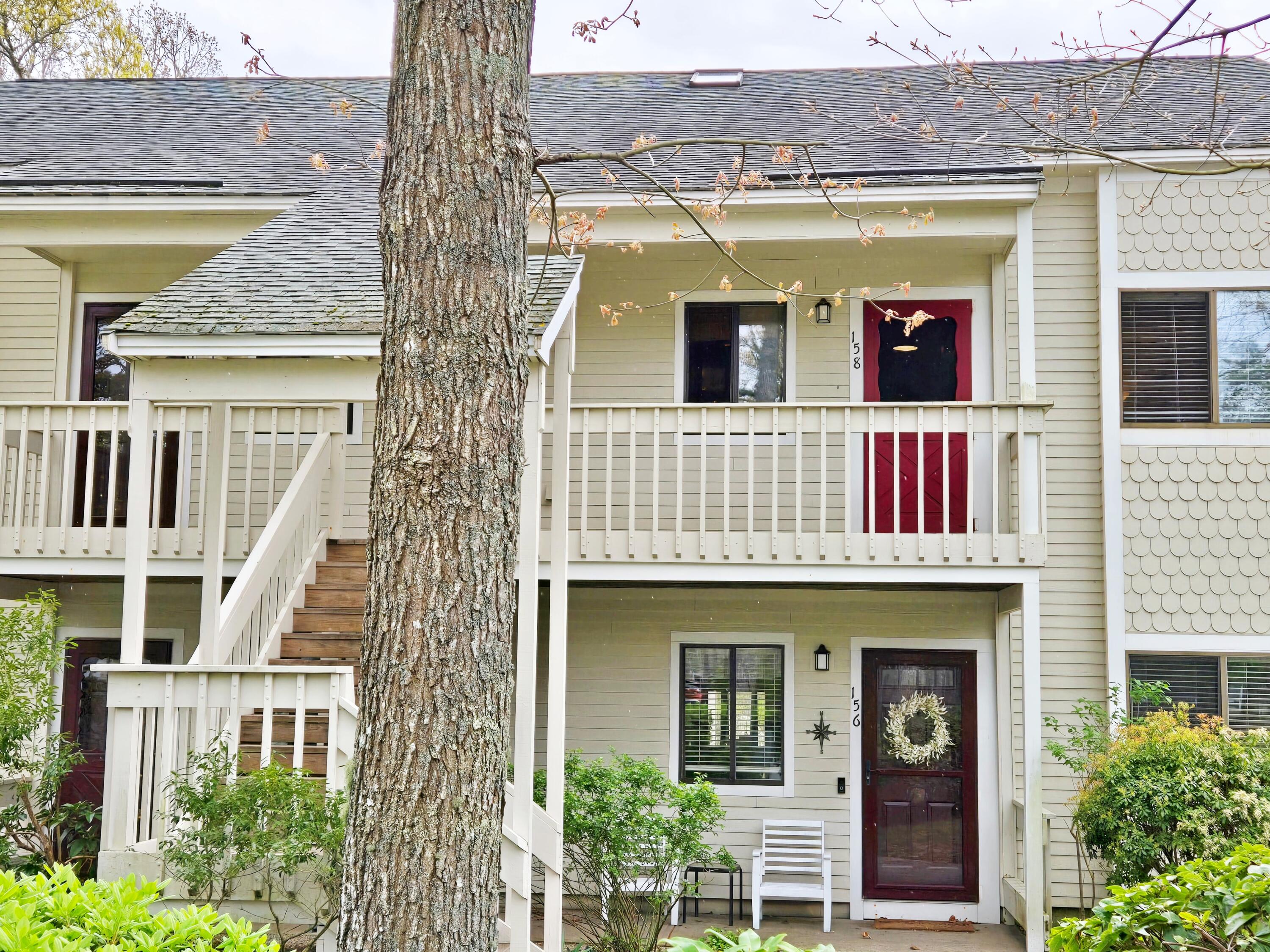 158 Eaton Lane