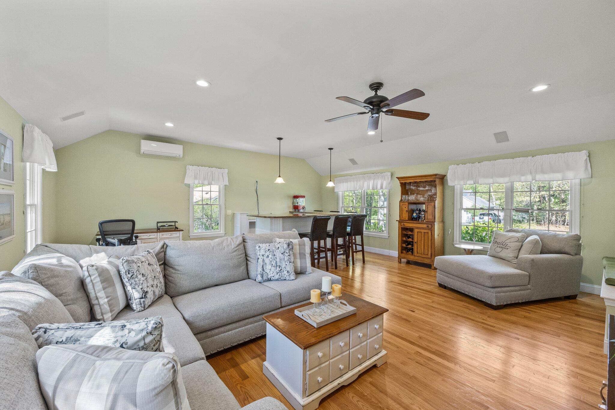 53 Settlers Lane