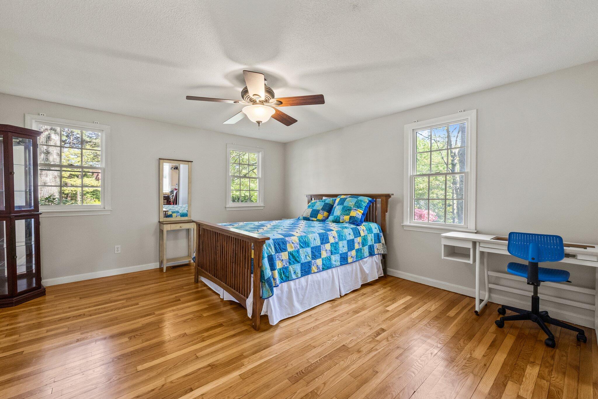 53 Settlers Lane