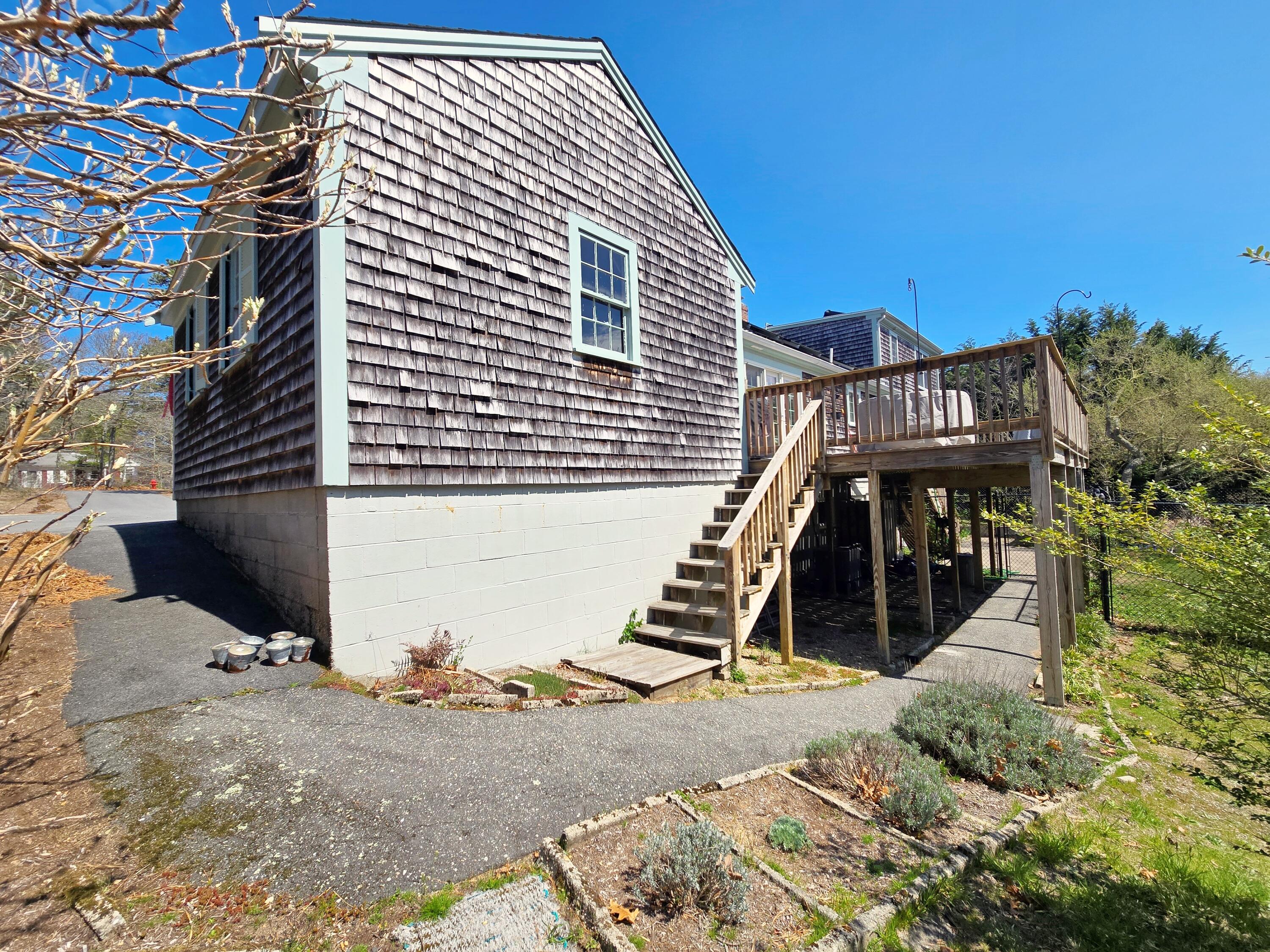 115 Kingsbury Beach Road