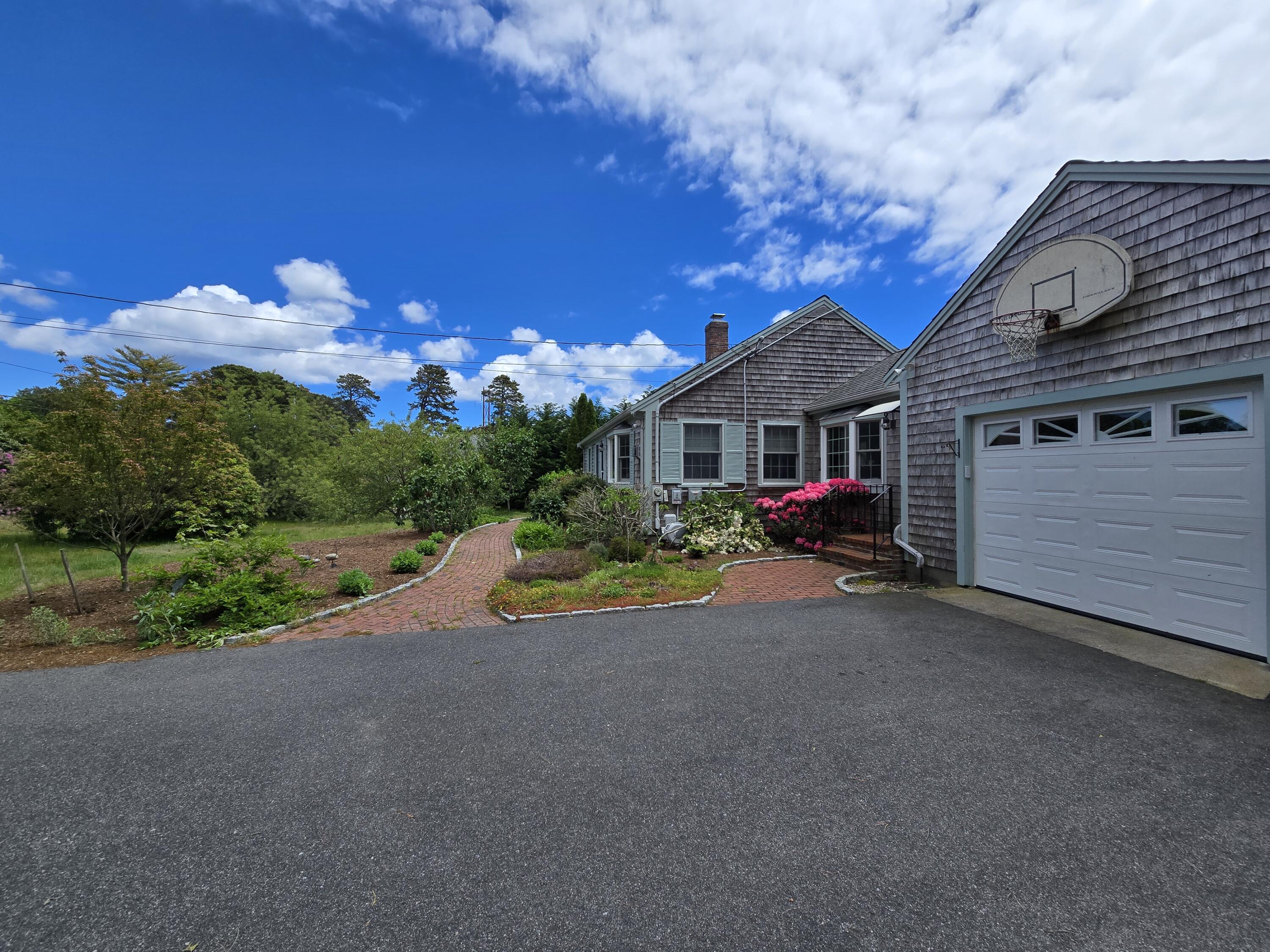 115 Kingsbury Beach Road