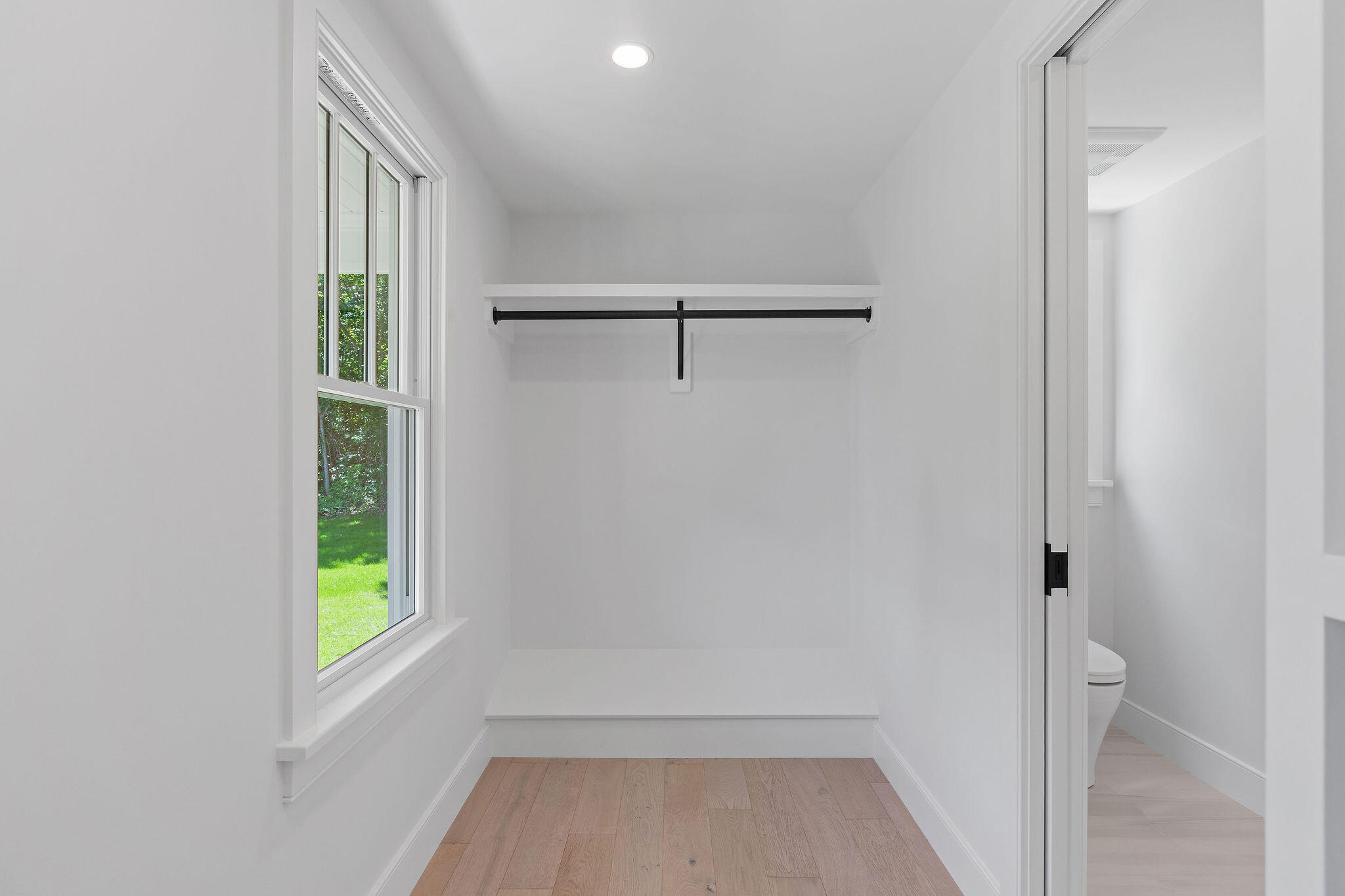 136 Monument Road