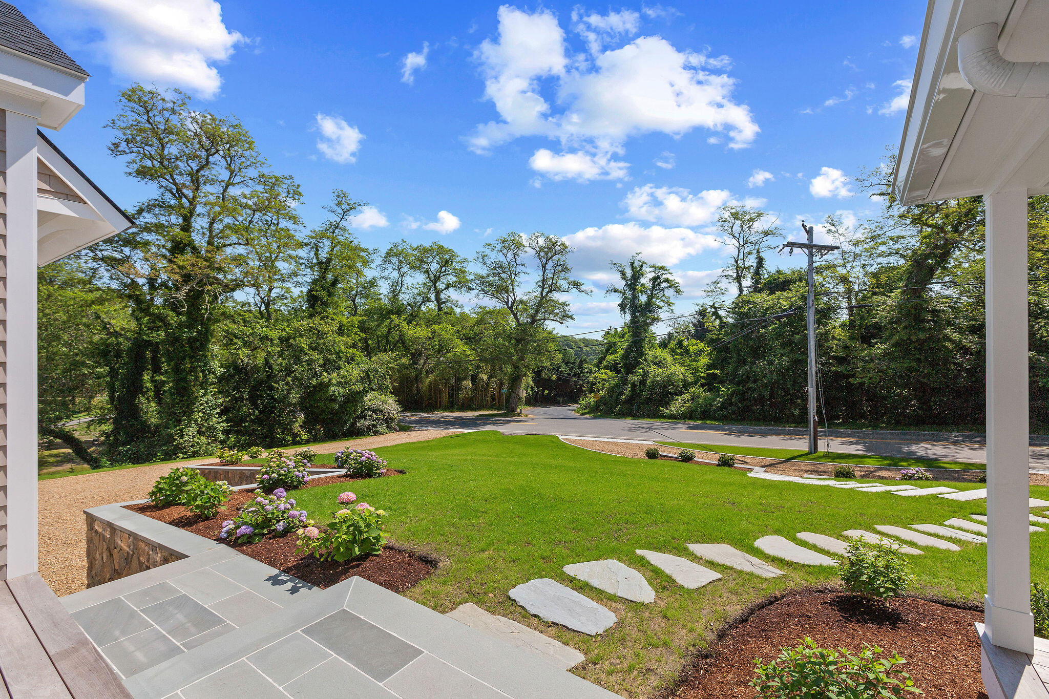 136 Monument Road