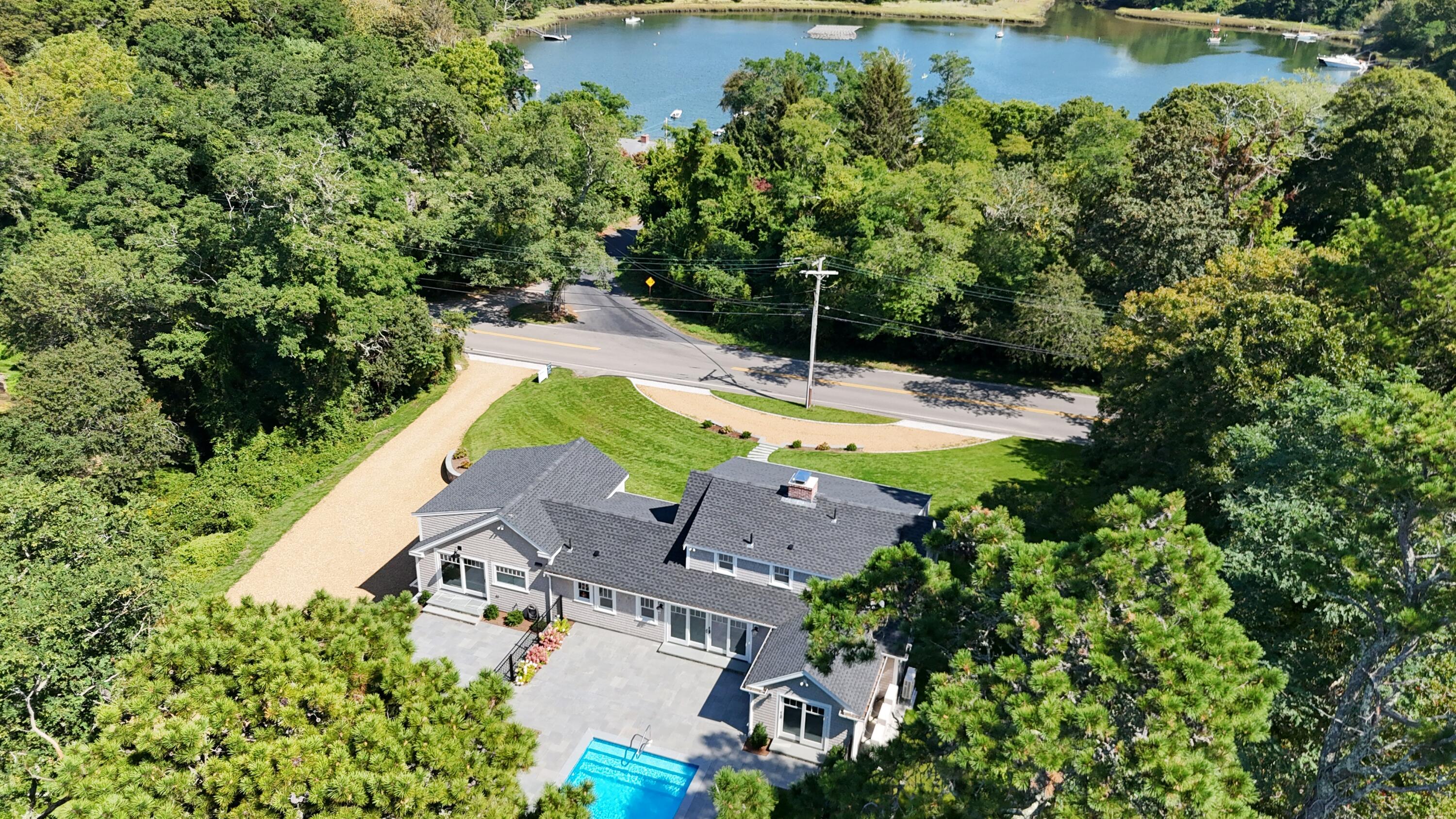 136 Monument Road