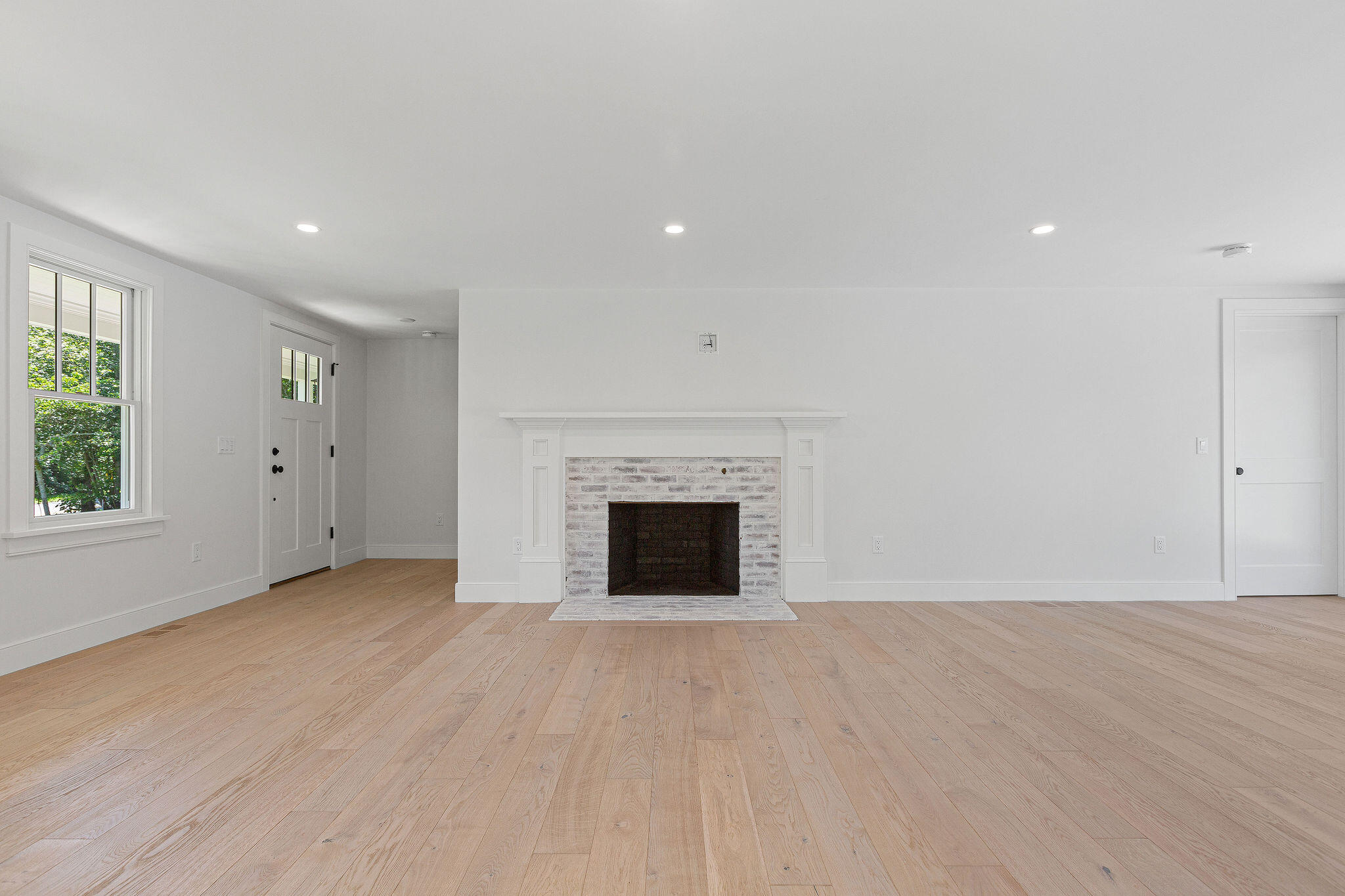 136 Monument Road