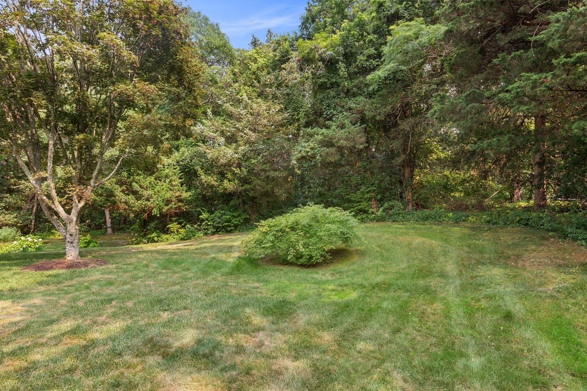75 Monument Road