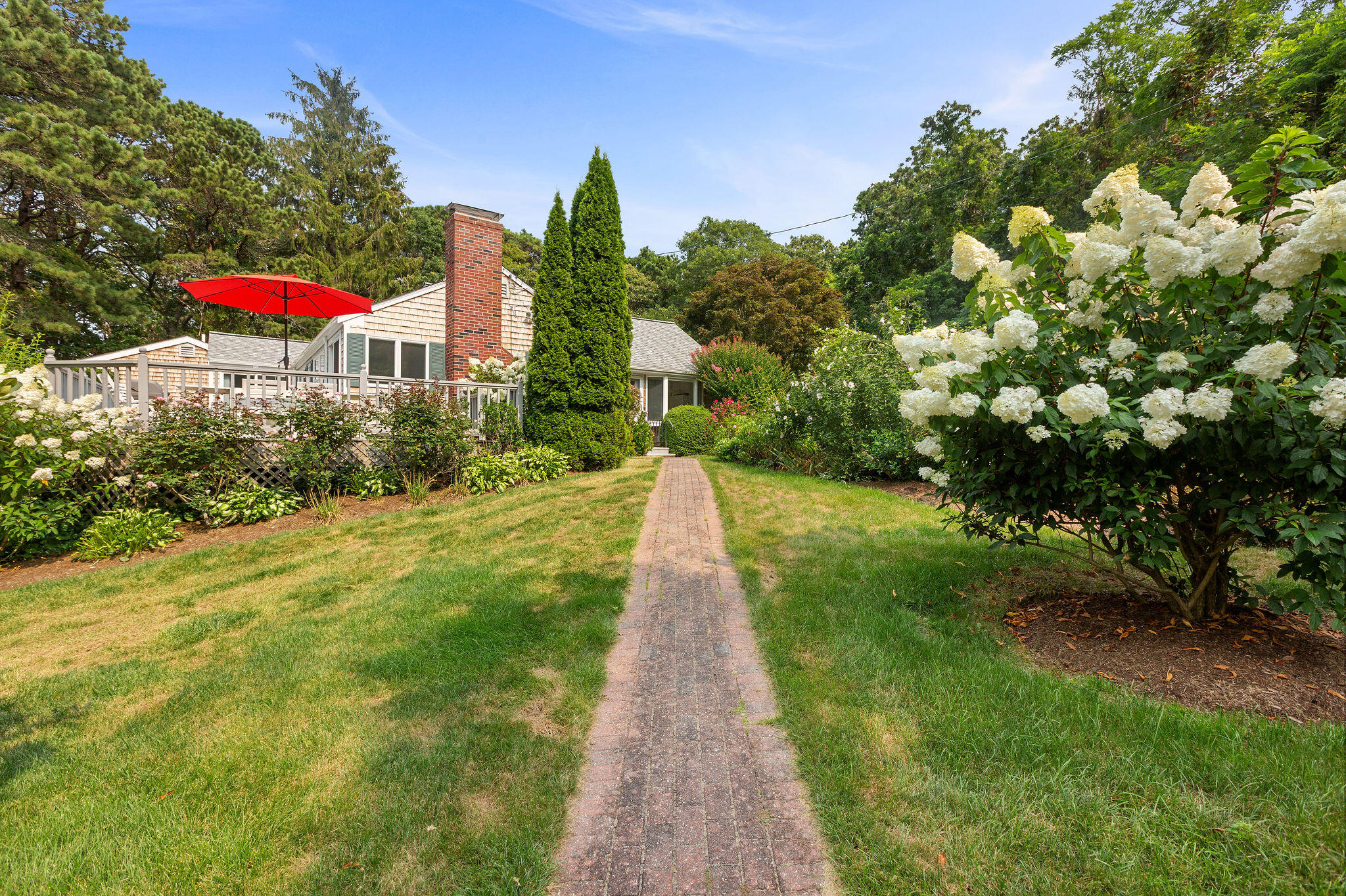 75 Monument Road
