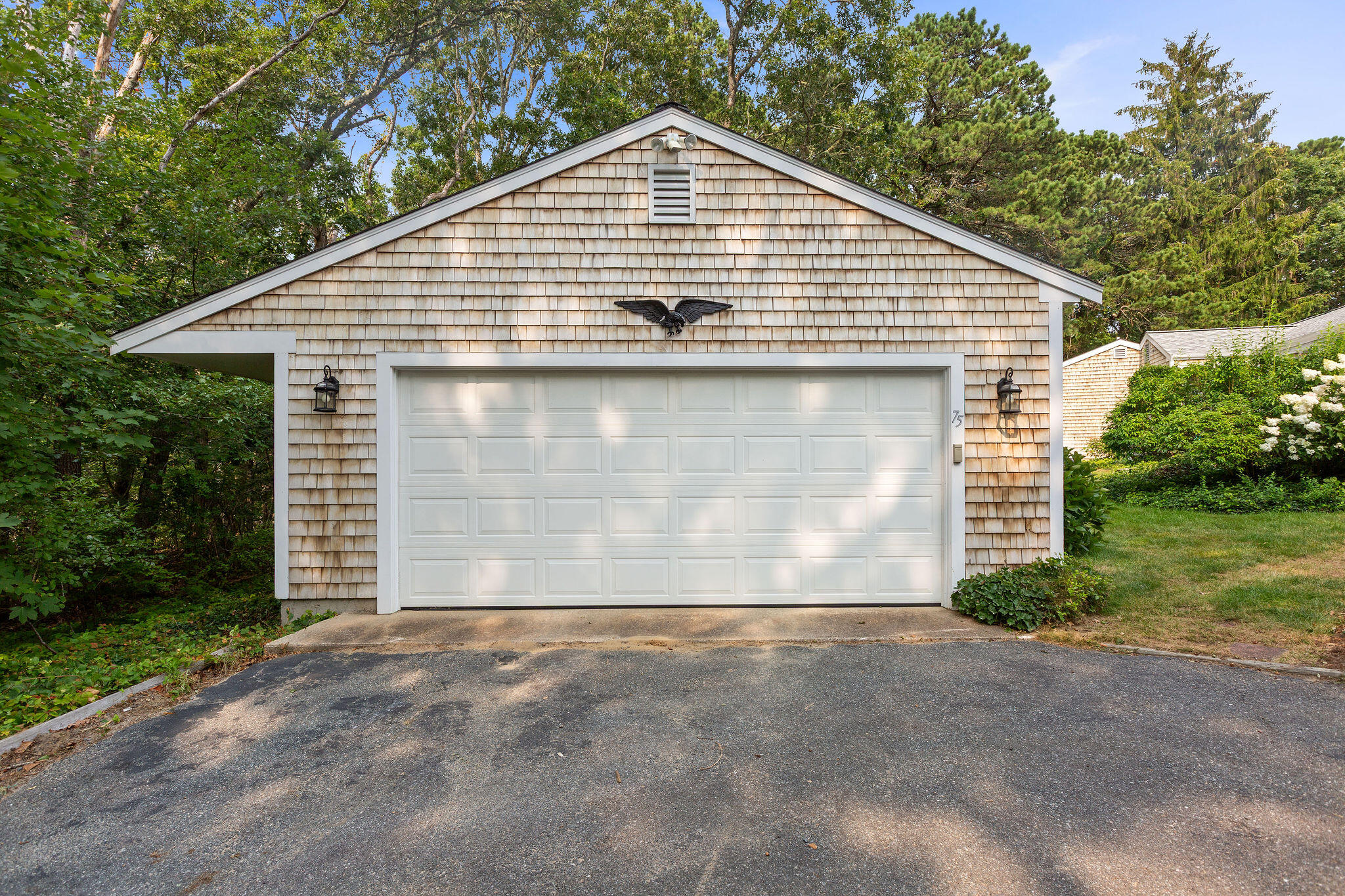 75 Monument Road