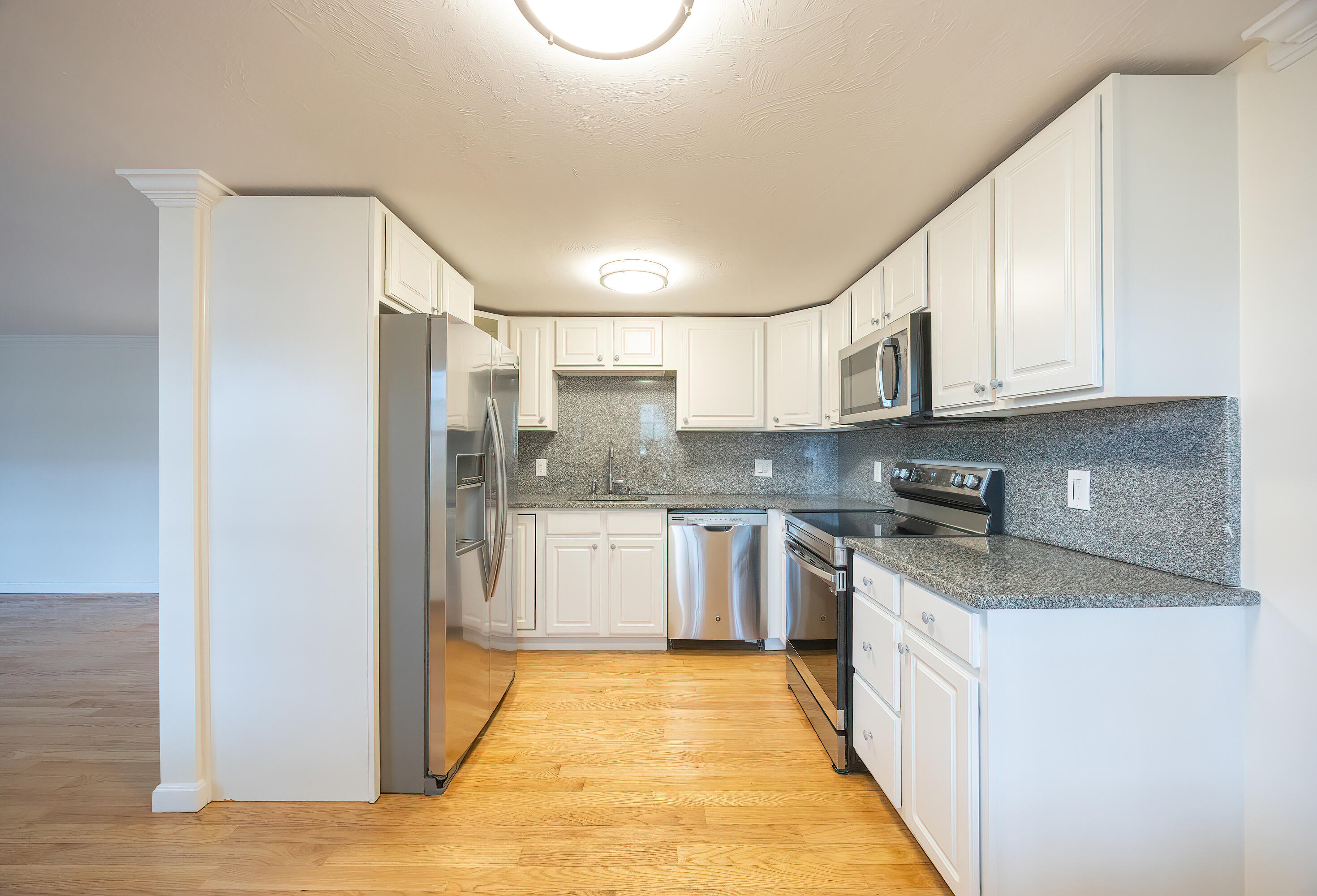 56 Center Street # 5 Unit: 1-5