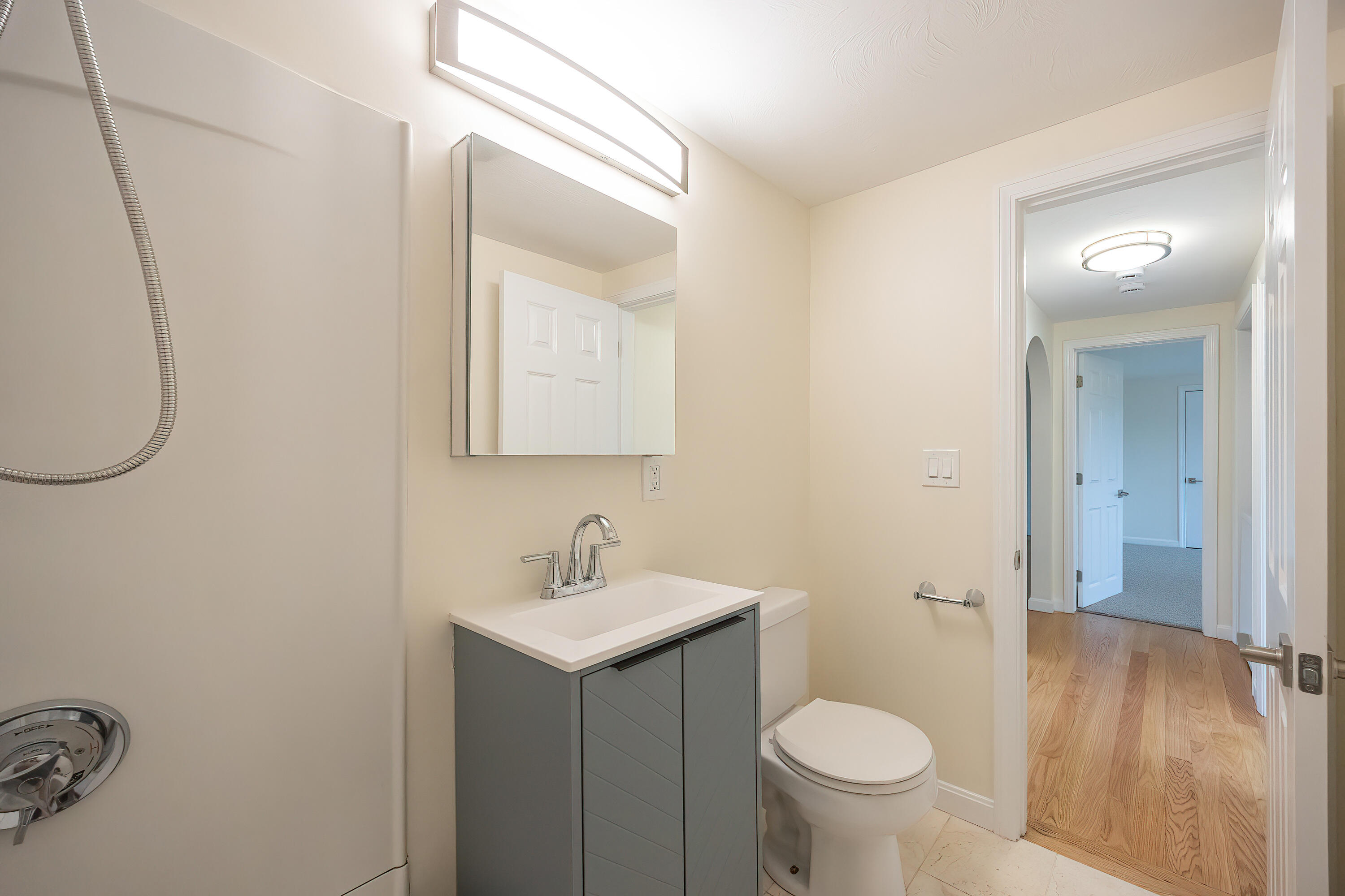 56 Center Street # 5 Unit: 1-5