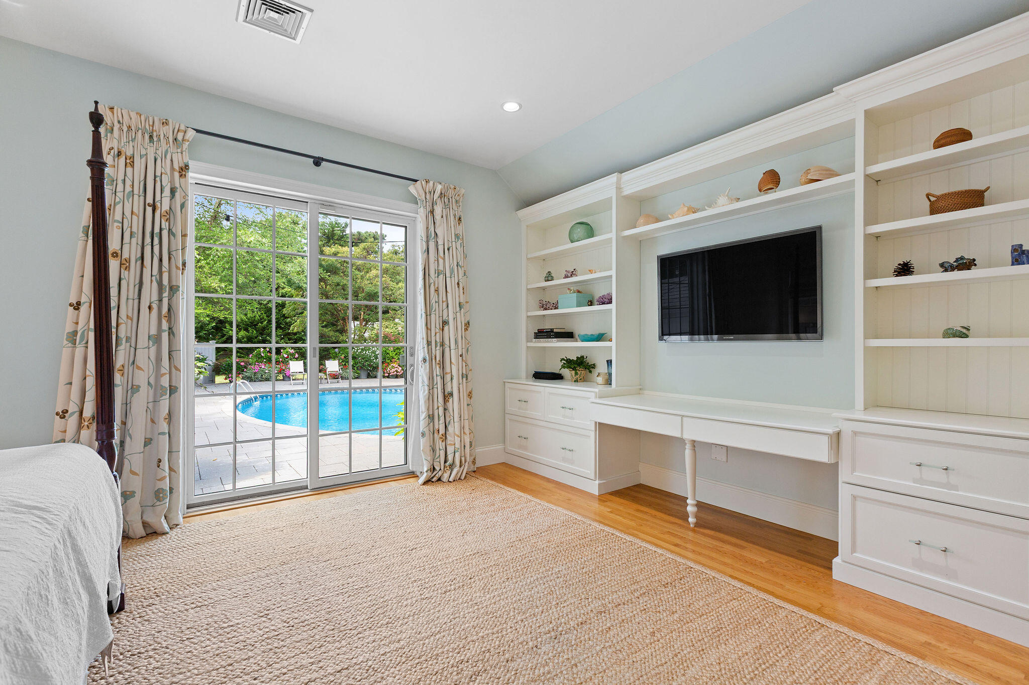 36 Cedar Land Road