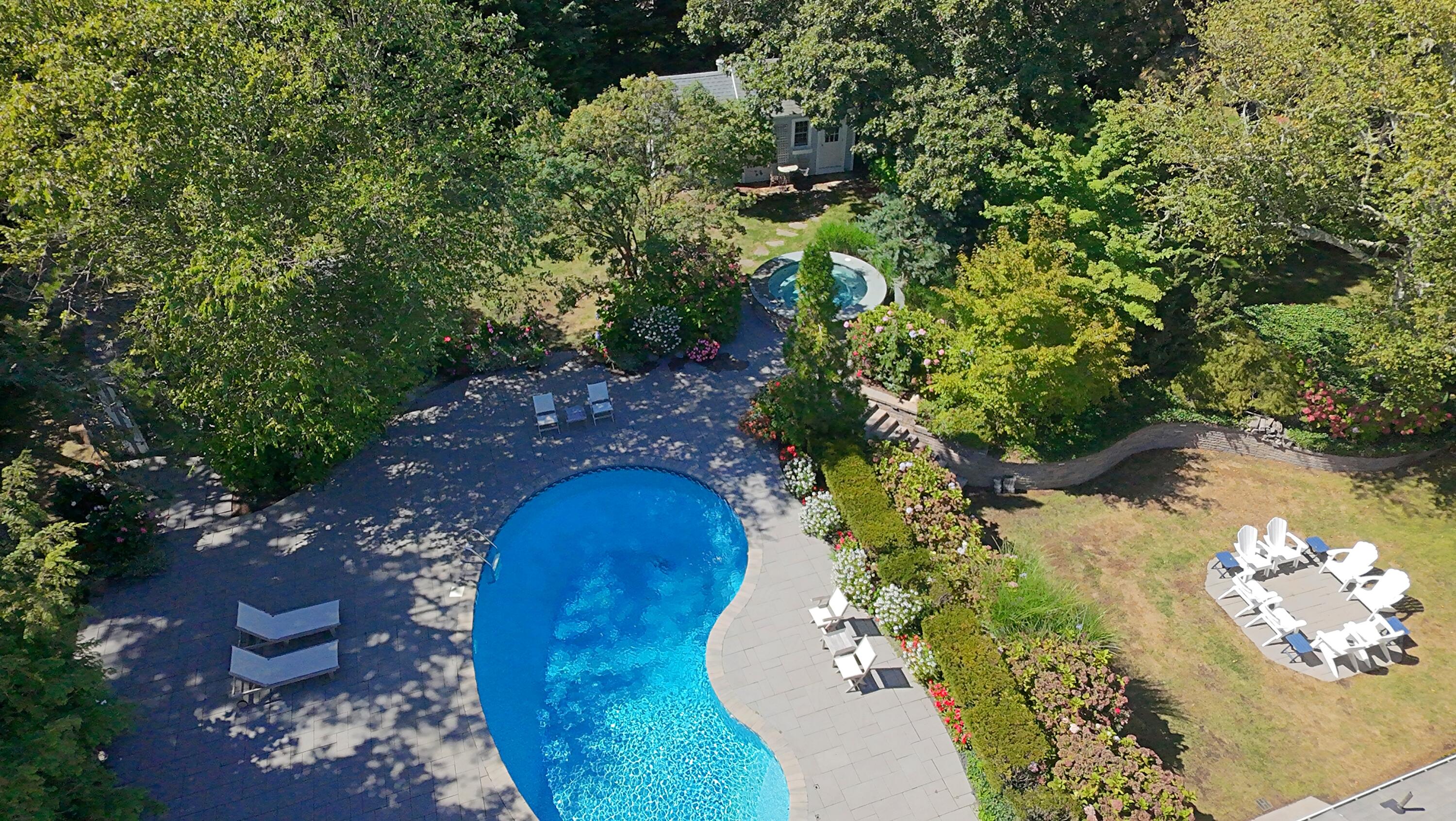 36 Cedar Land Road