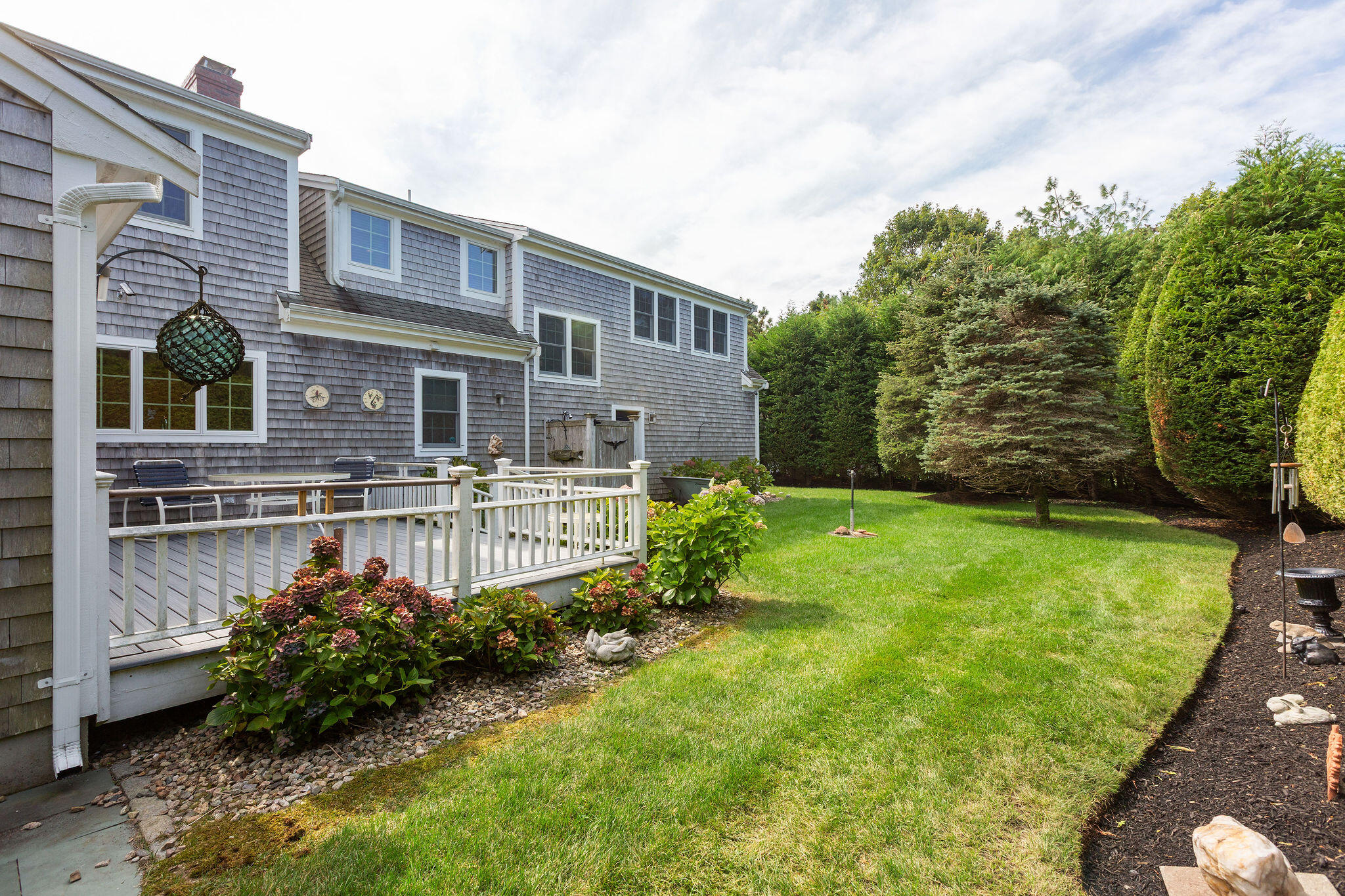 2 Bassett Woods Road