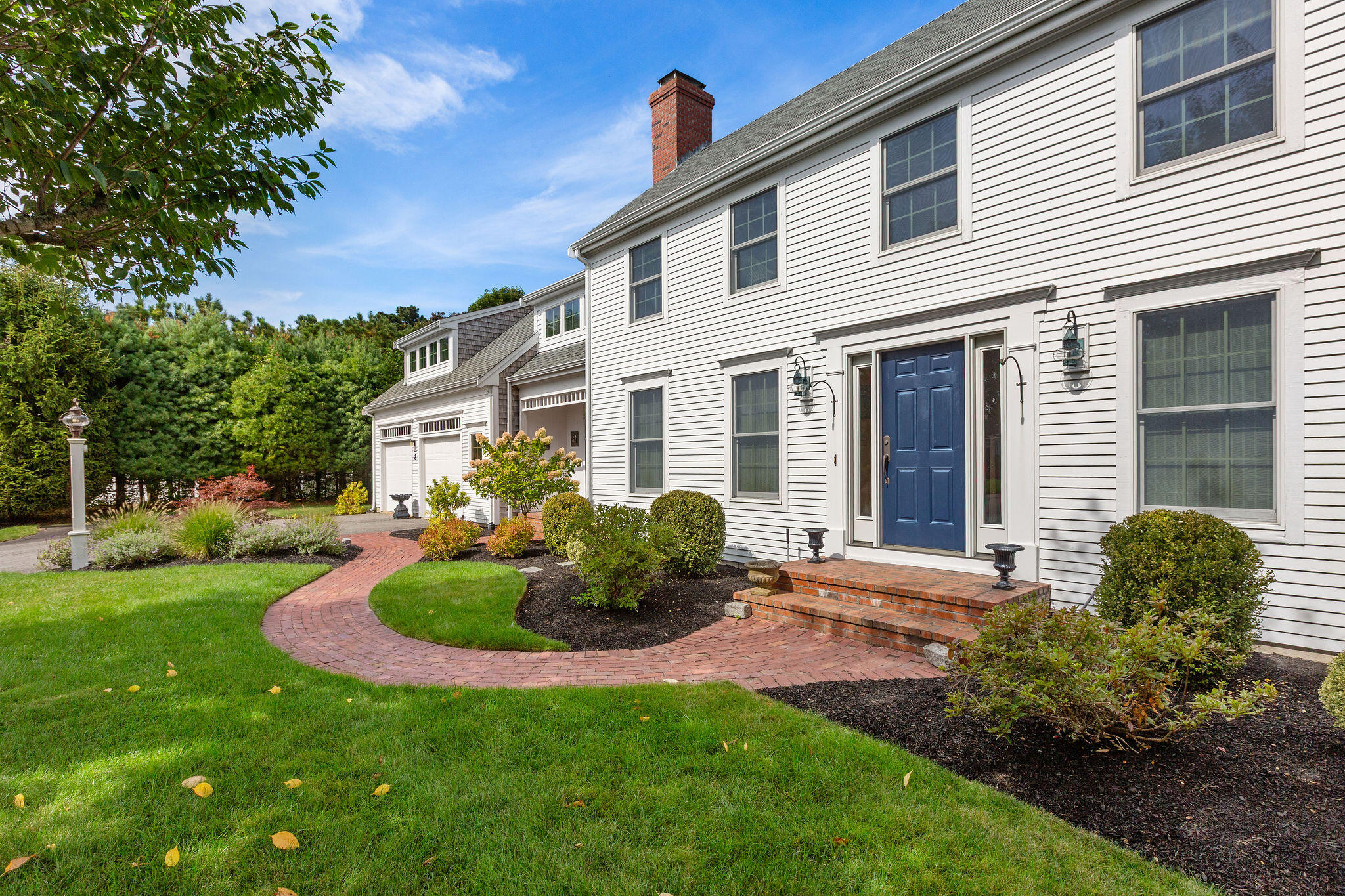 2 Bassett Woods Road