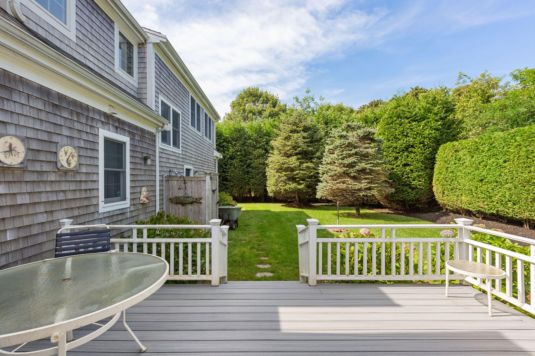 2 Bassett Woods Road