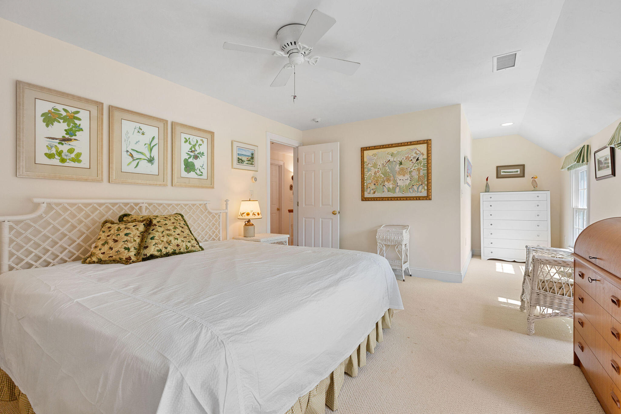 2 Bassett Woods Road