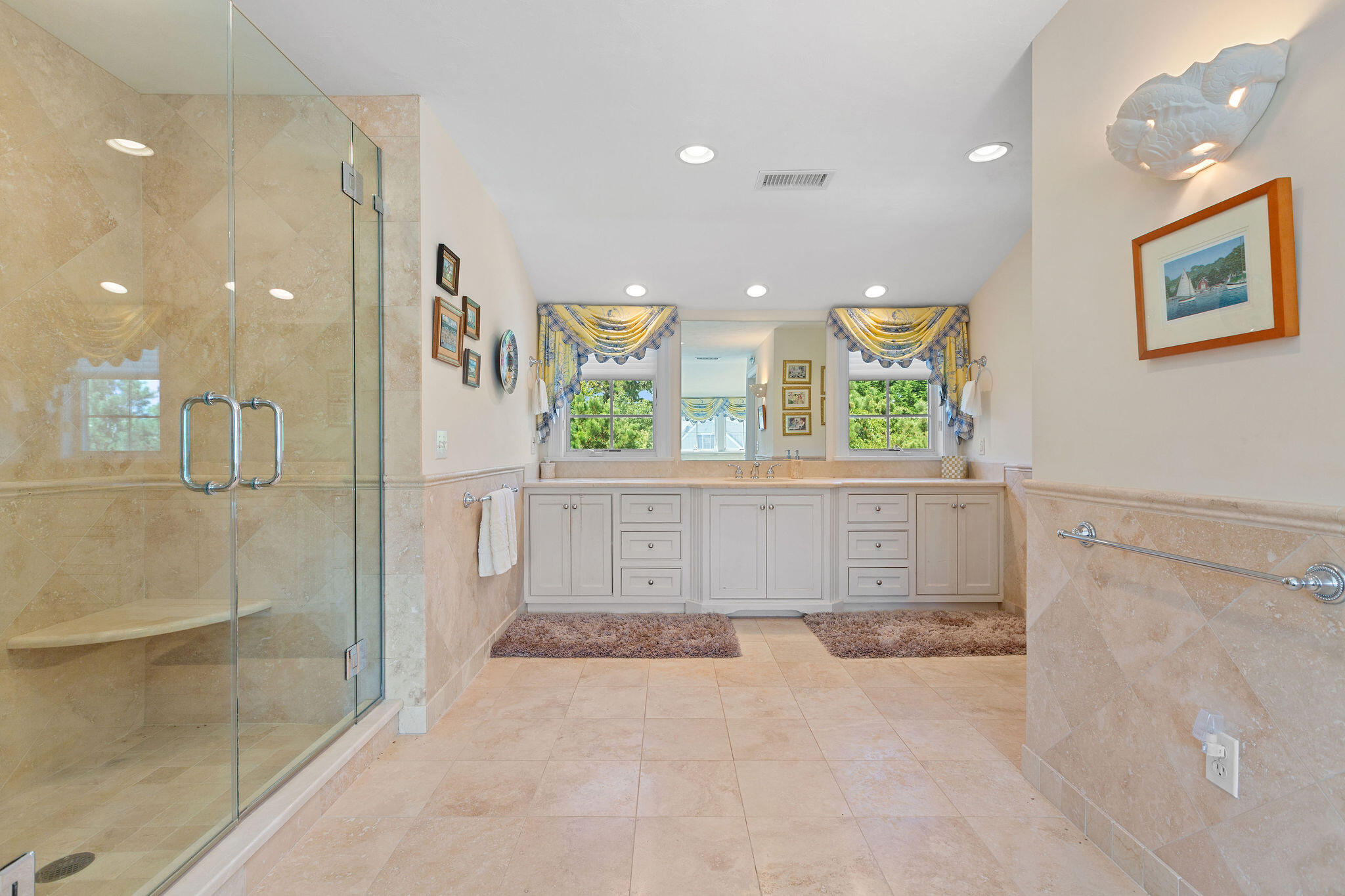 2 Bassett Woods Road