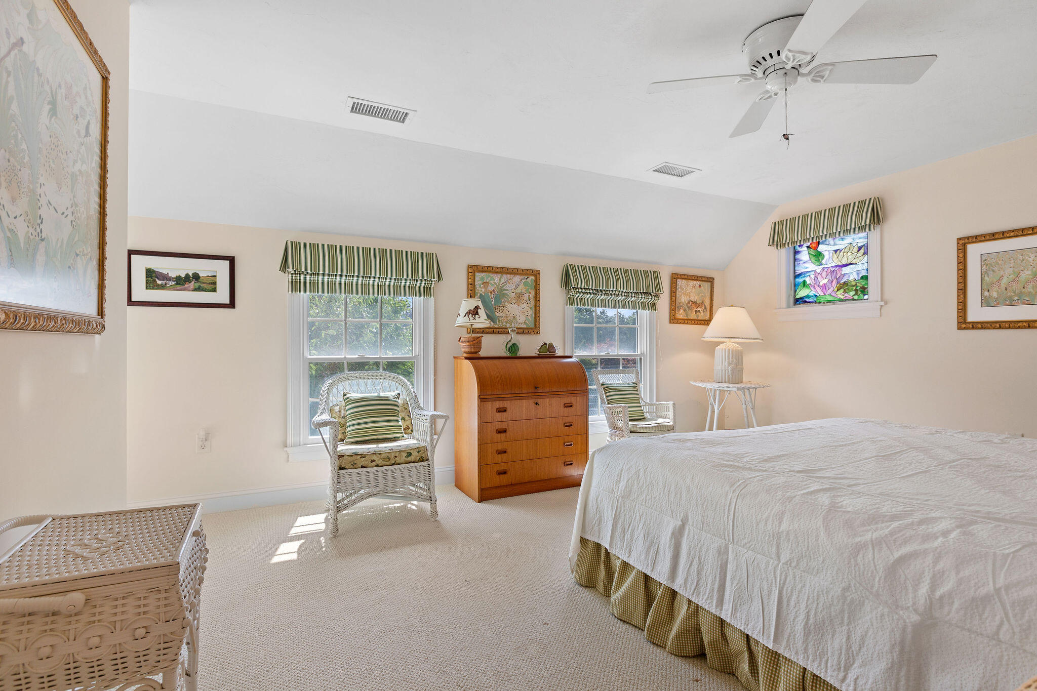 2 Bassett Woods Road