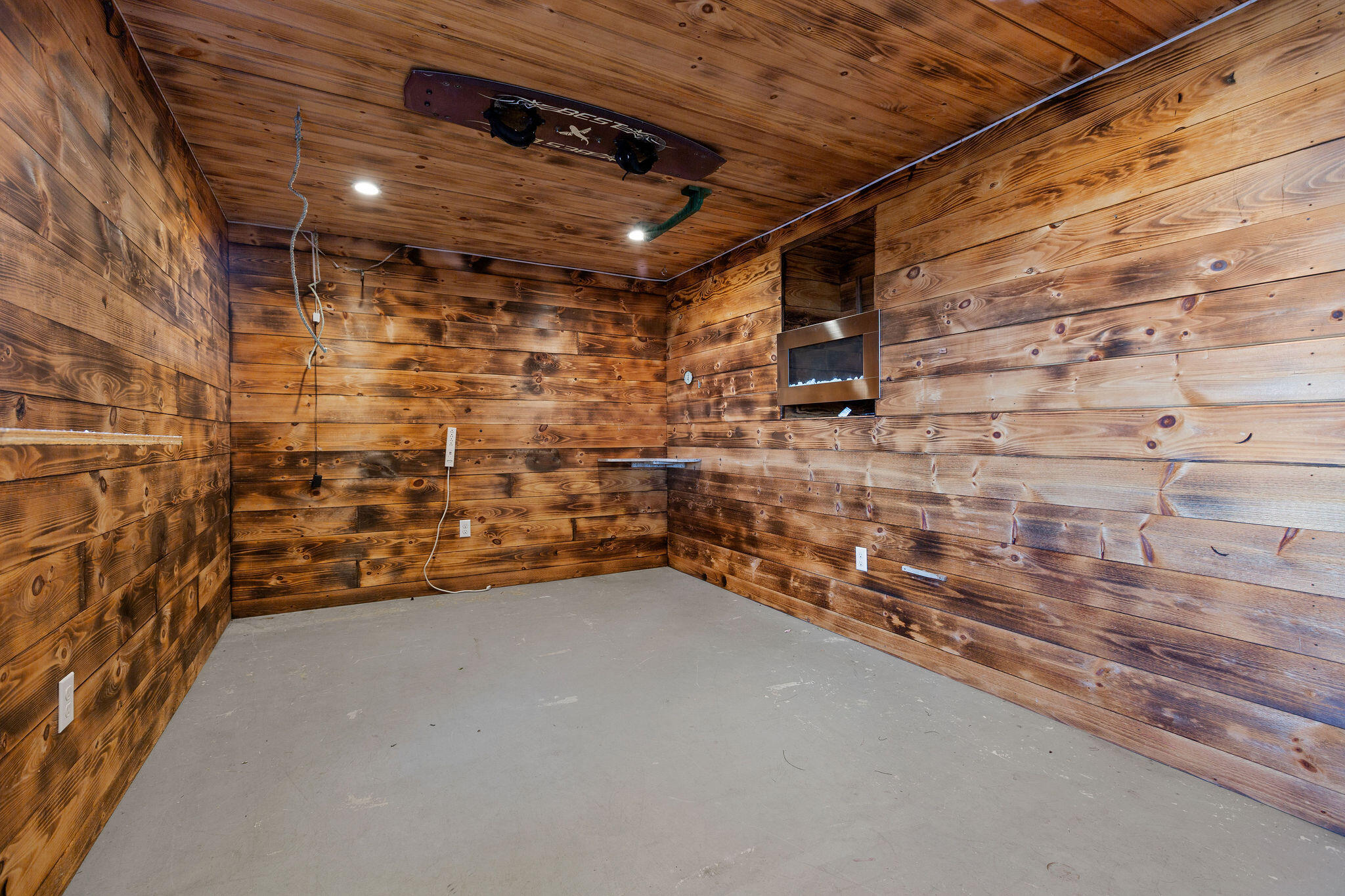 181 Rock Harbor Road