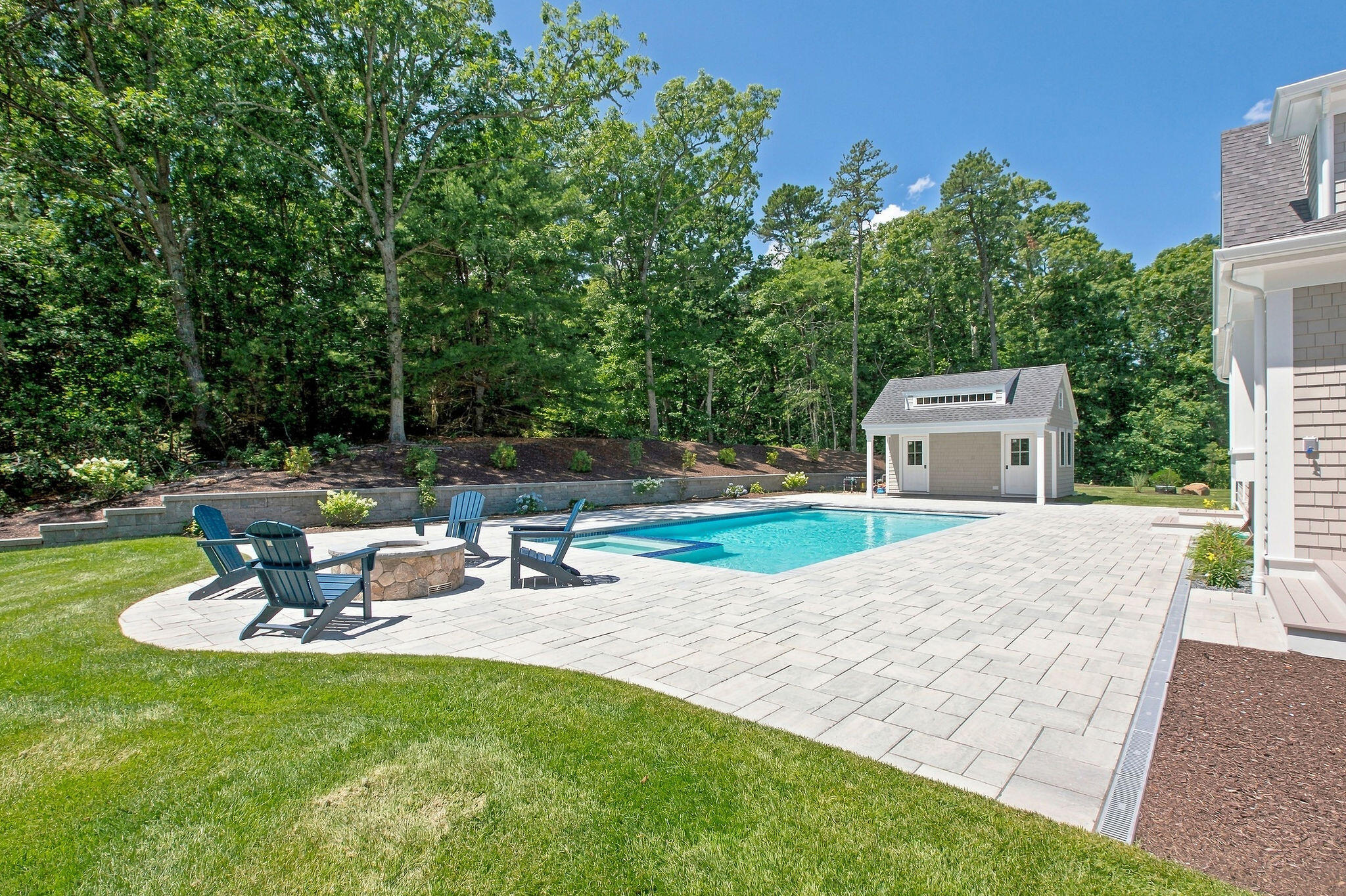 63 kescayogansett Road