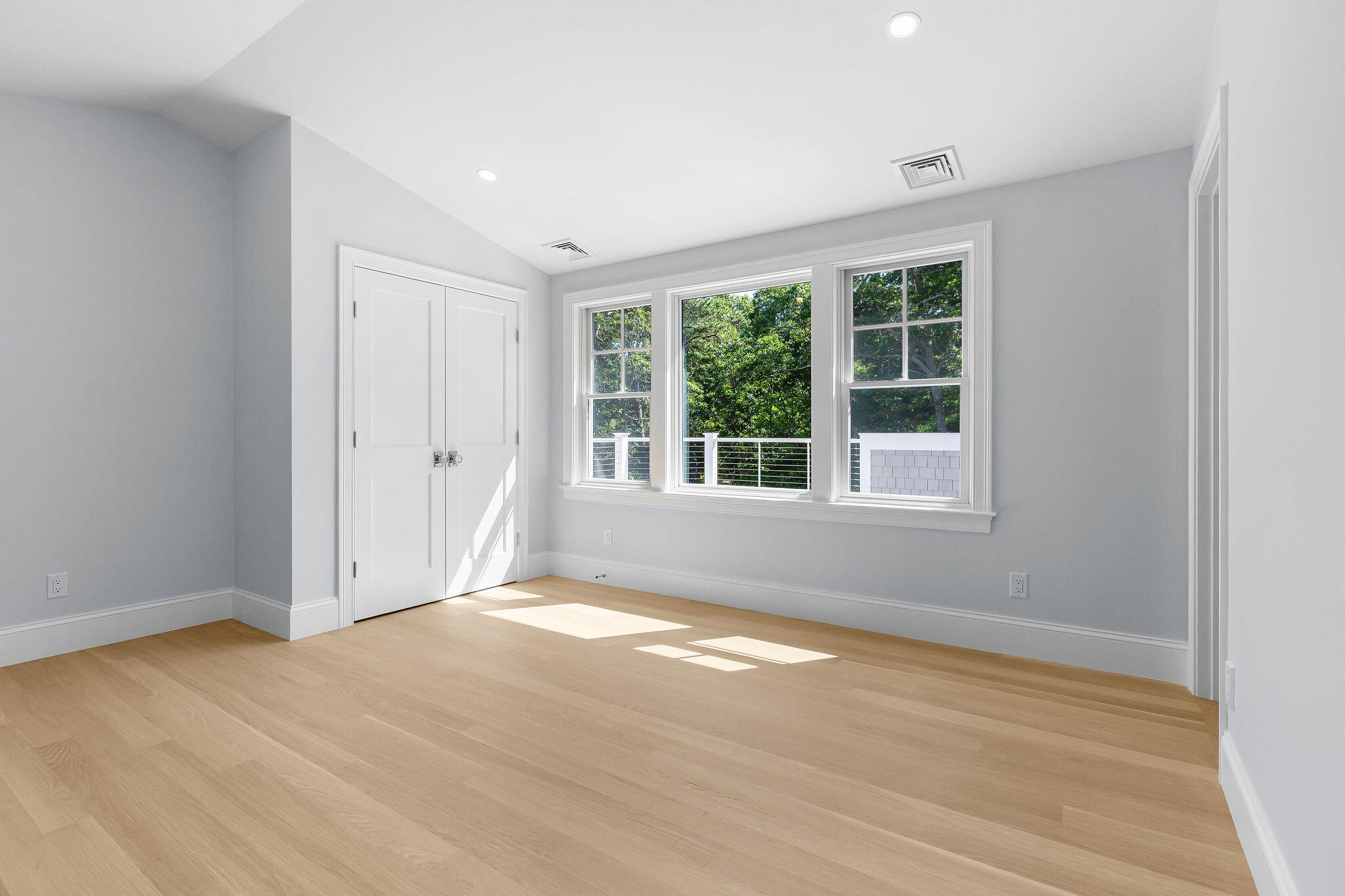 63 kescayogansett Road