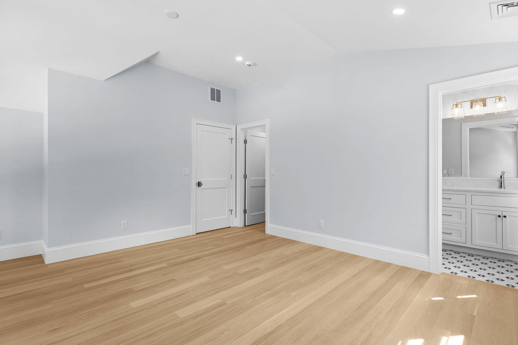 63 kescayogansett Road
