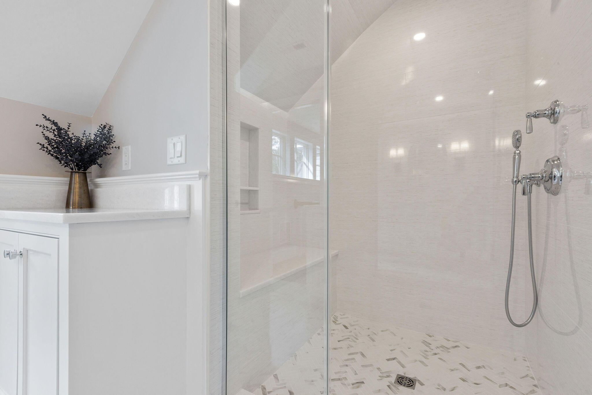 63 kescayogansett Road