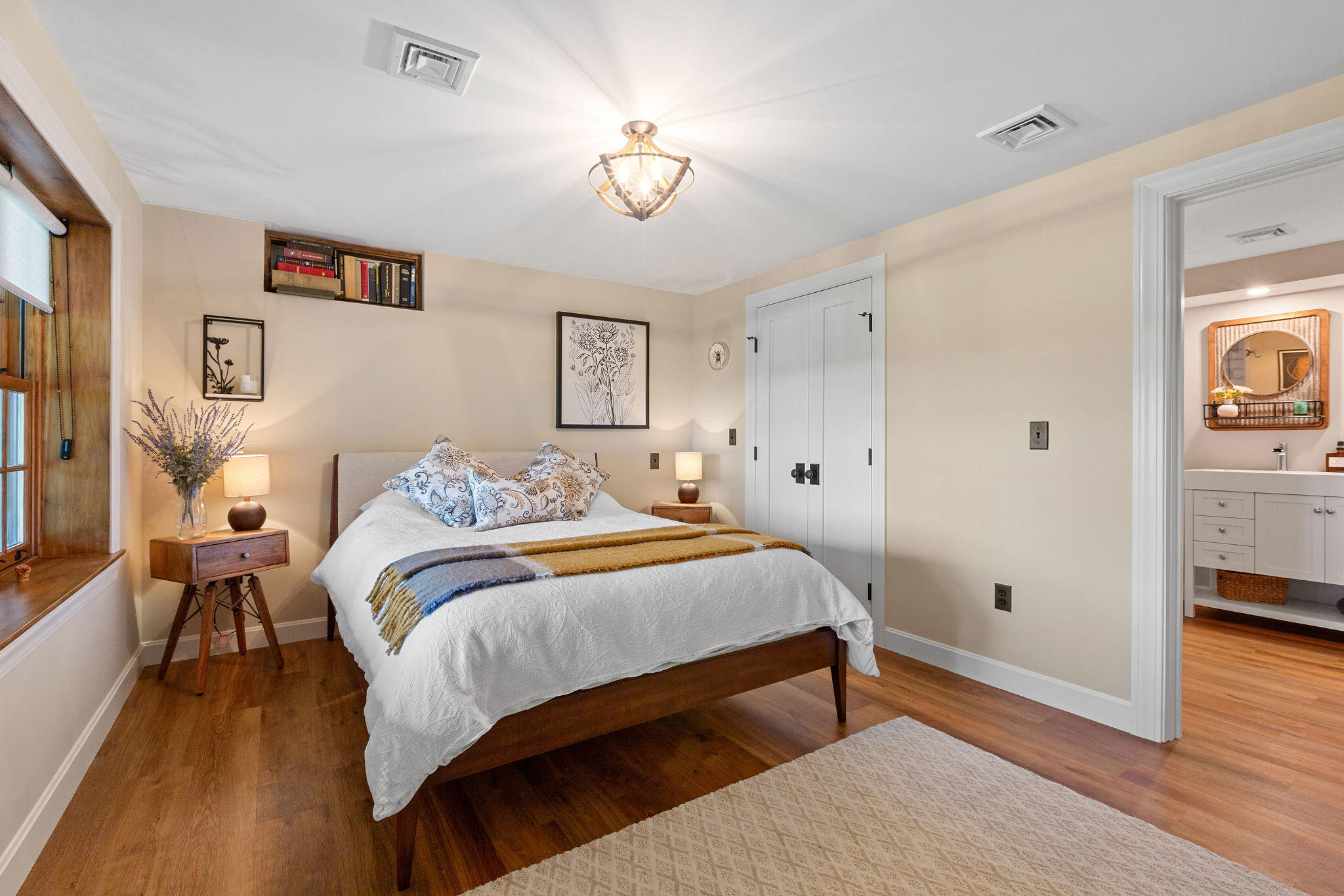 43 Old Duck Hole Road