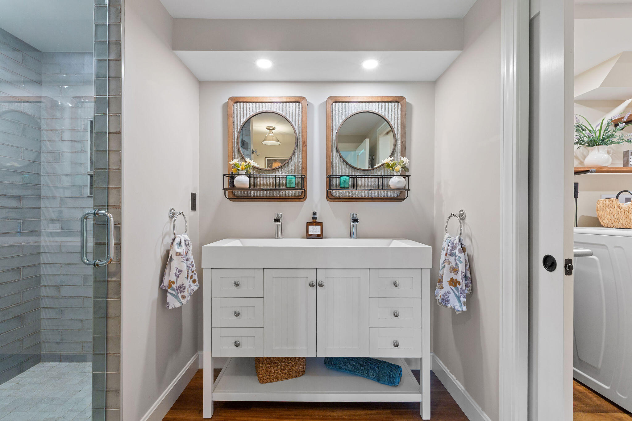 43 Old Duck Hole Road