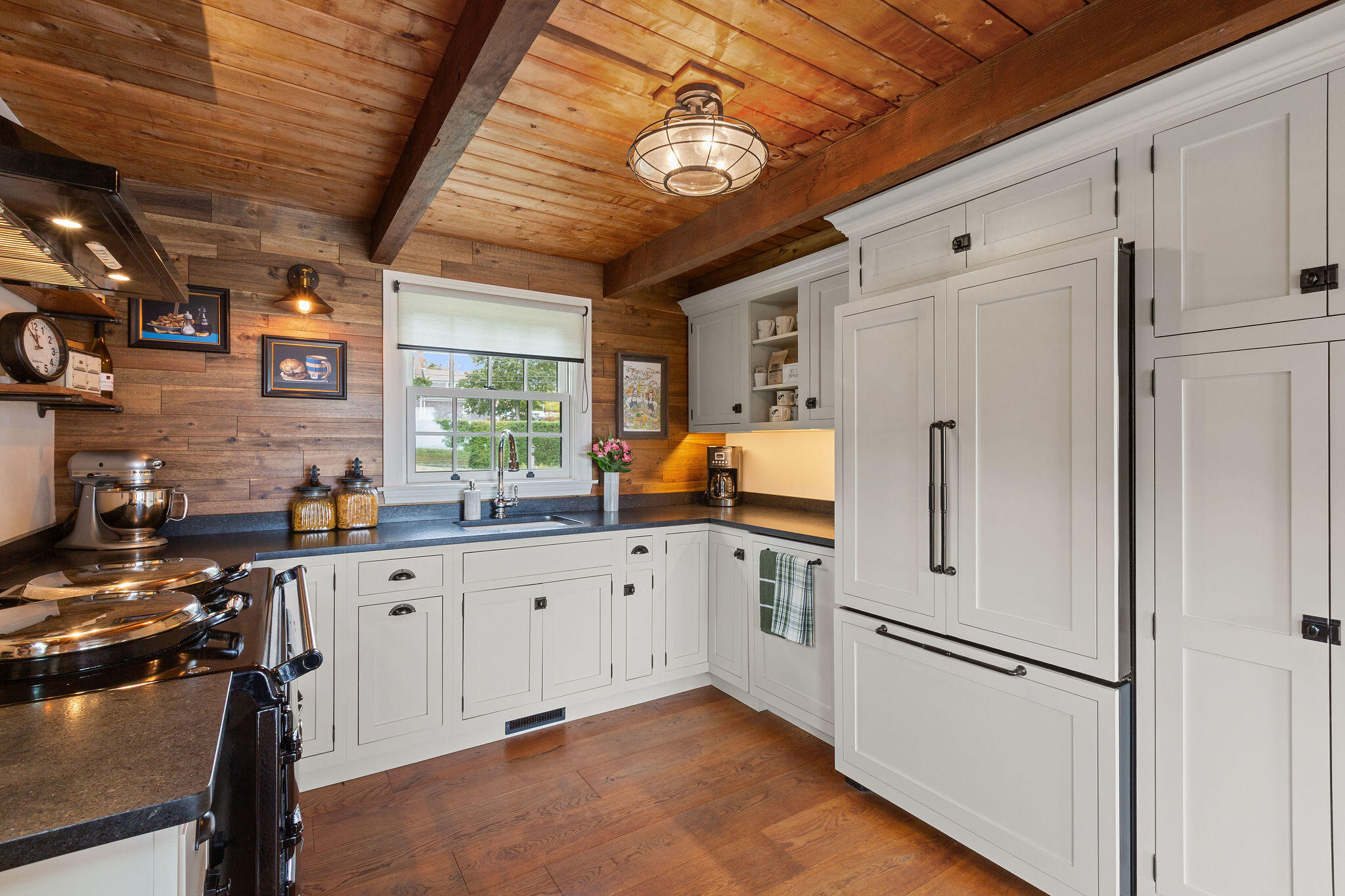 43 Old Duck Hole Road