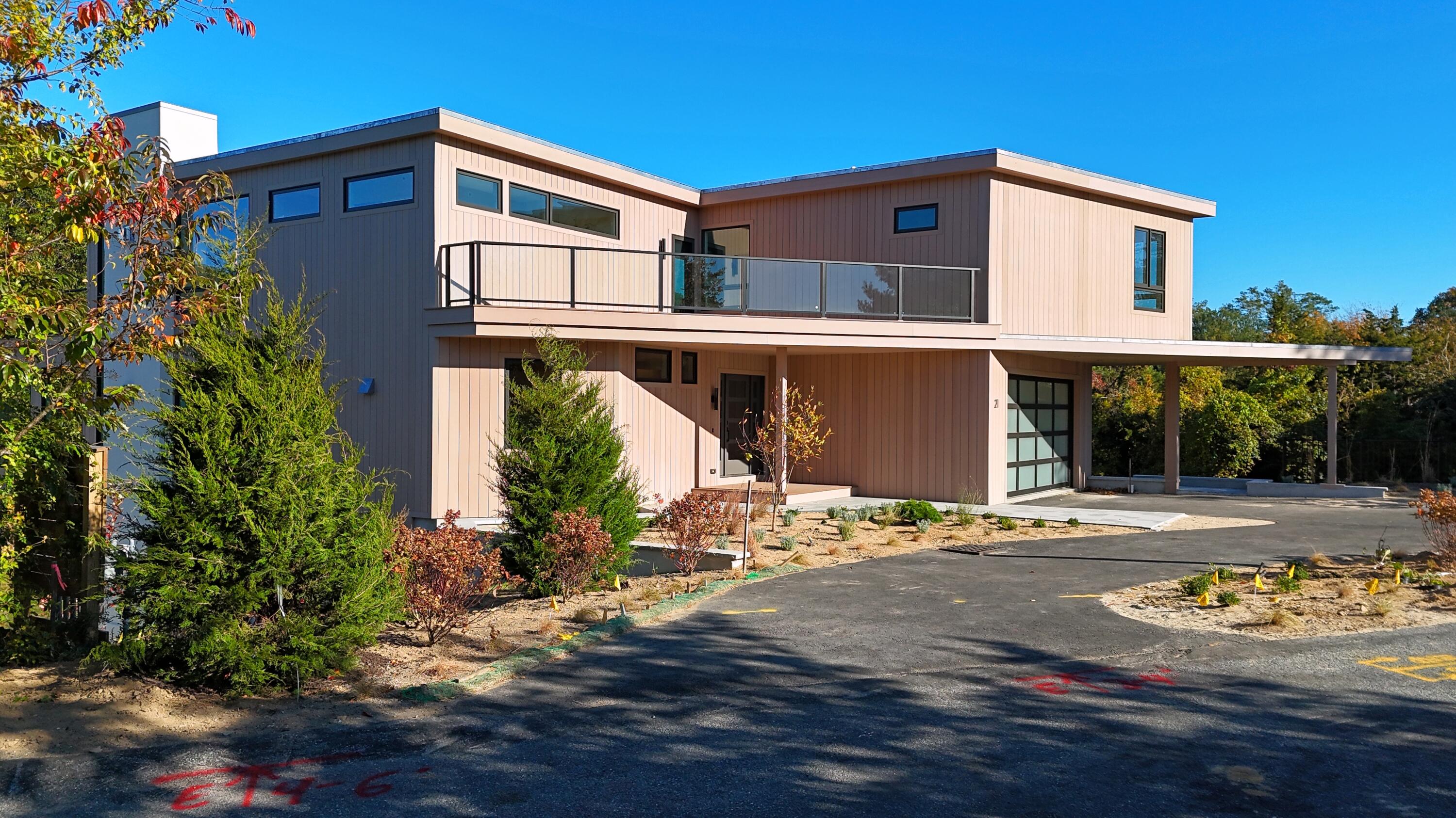 21 Pleasant View Drive