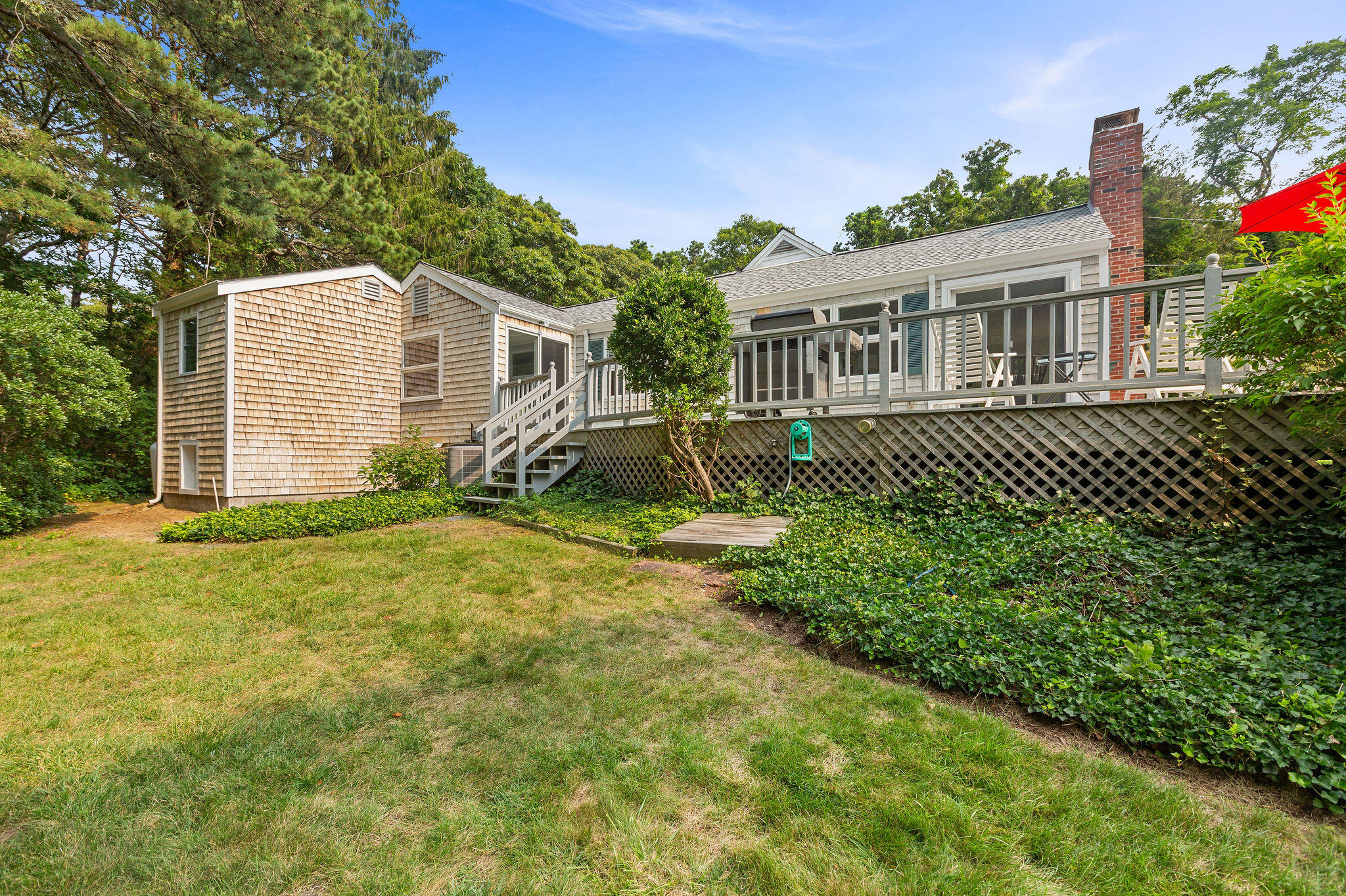 75 Monument Road