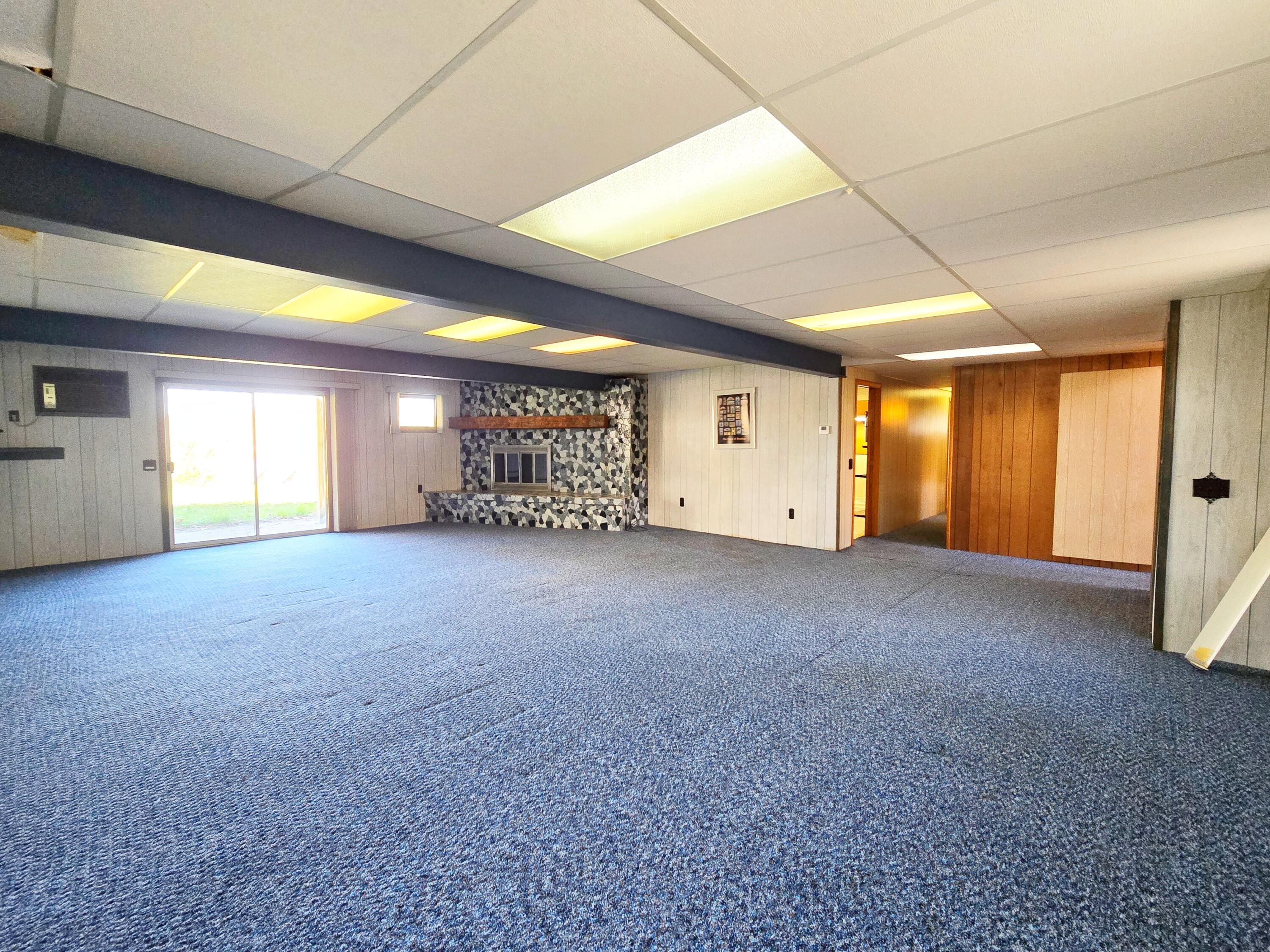 56 Locust Road