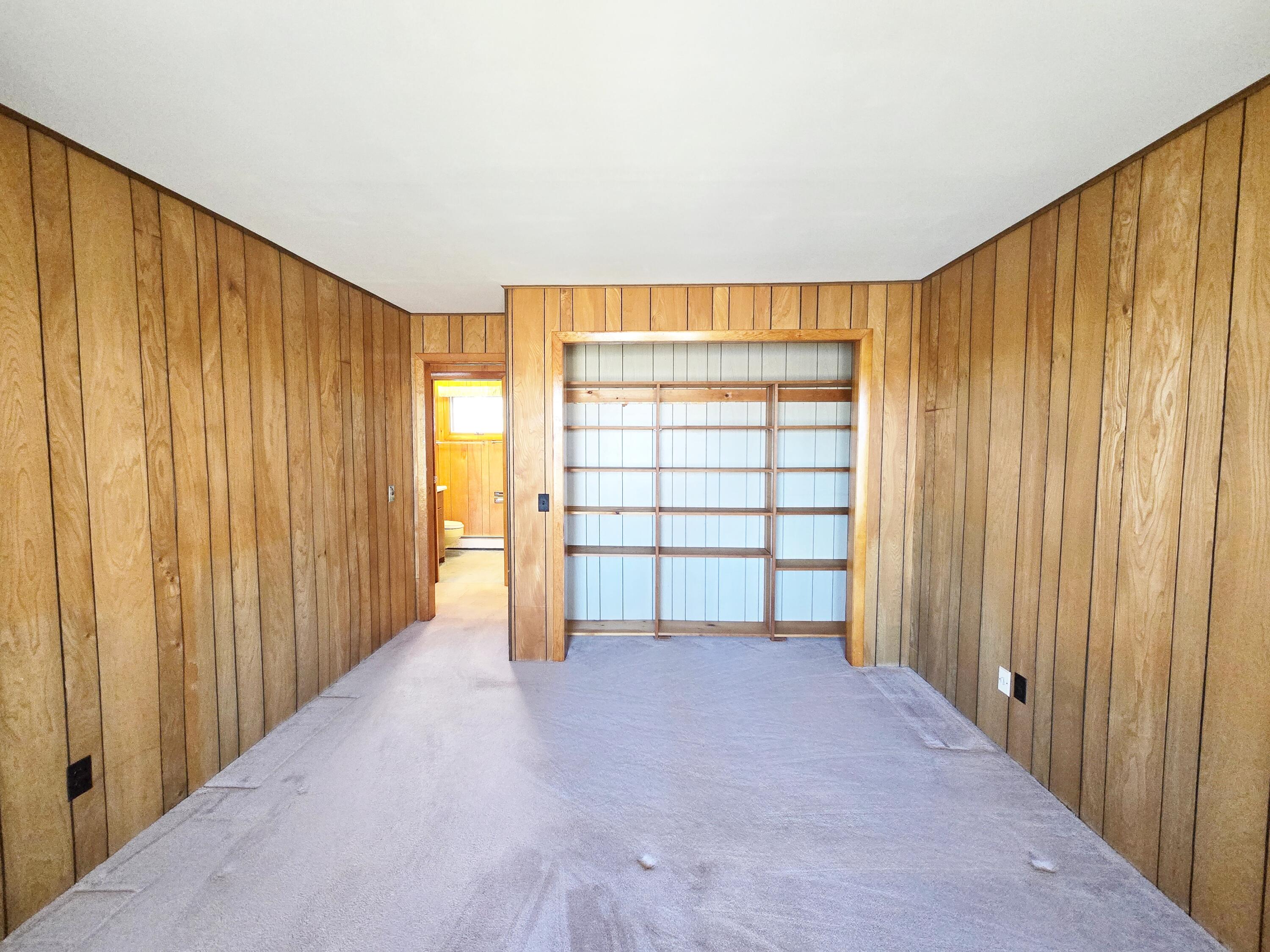 56 Locust Road