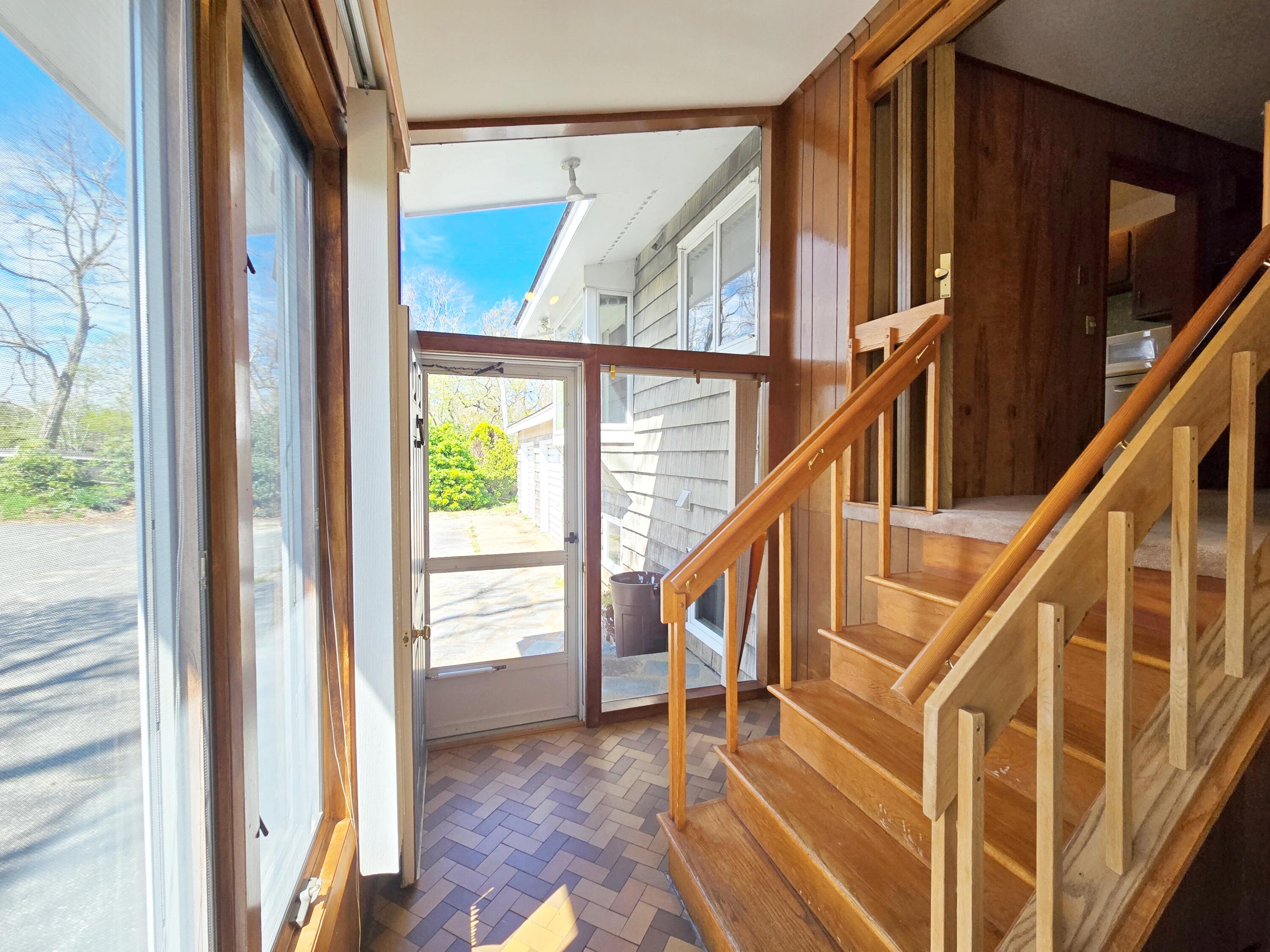 56 Locust Road