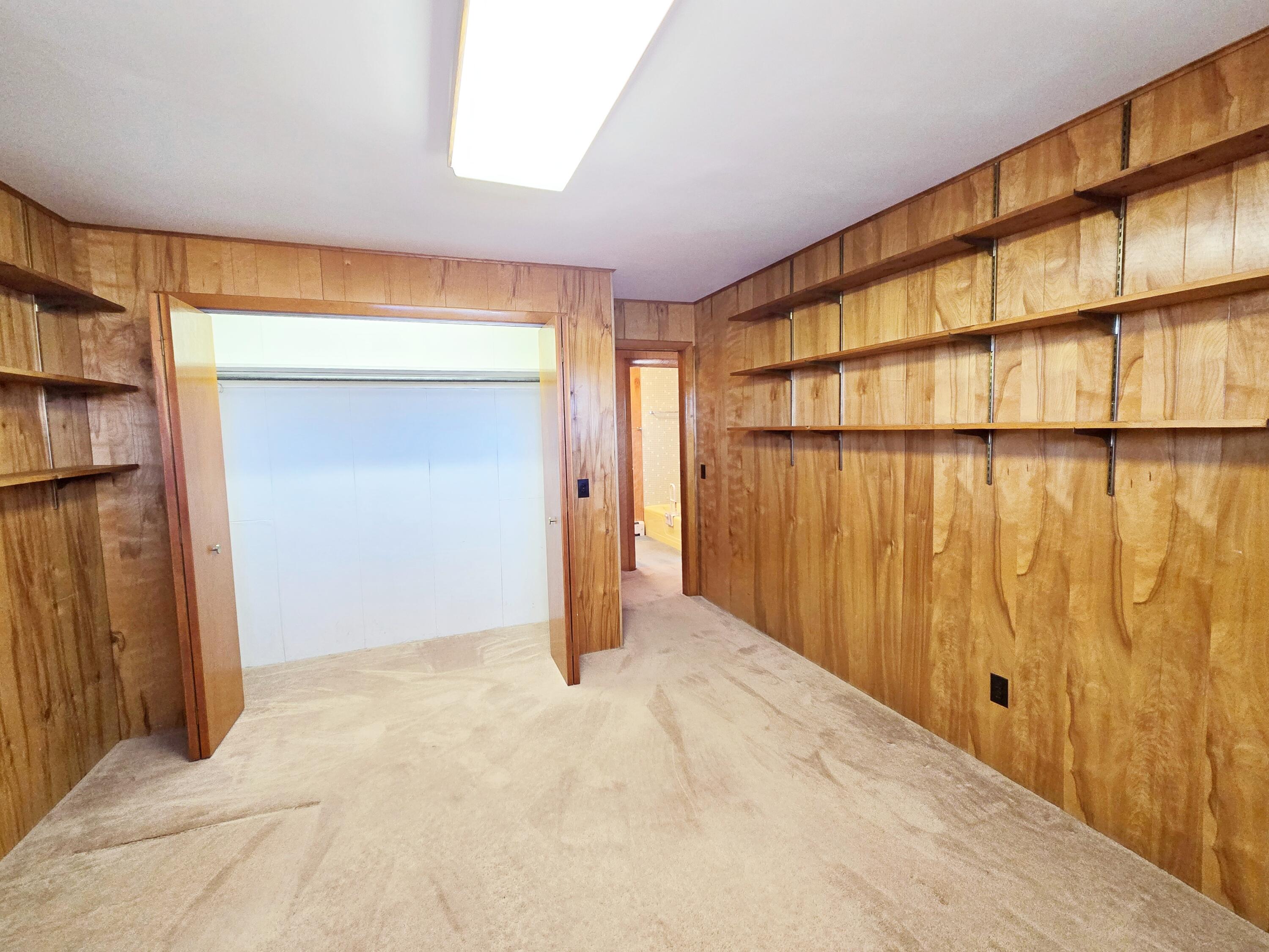 56 Locust Road