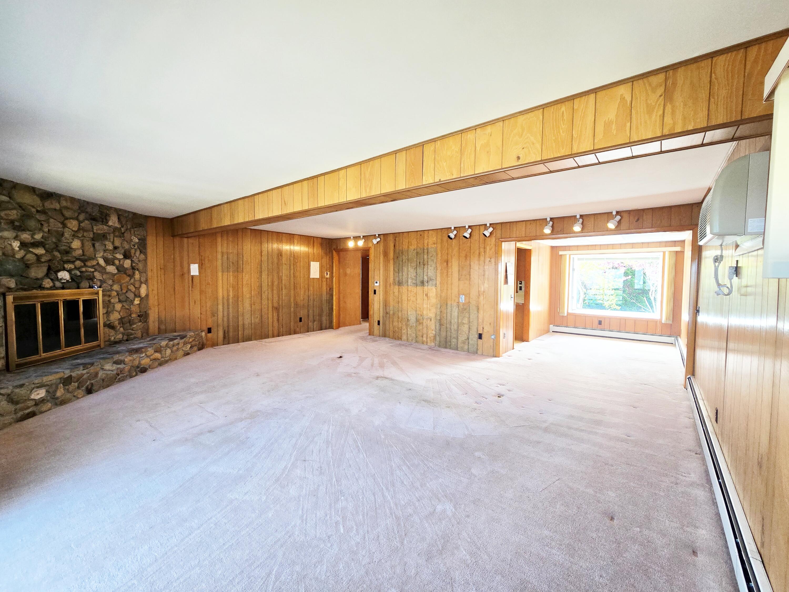 56 Locust Road