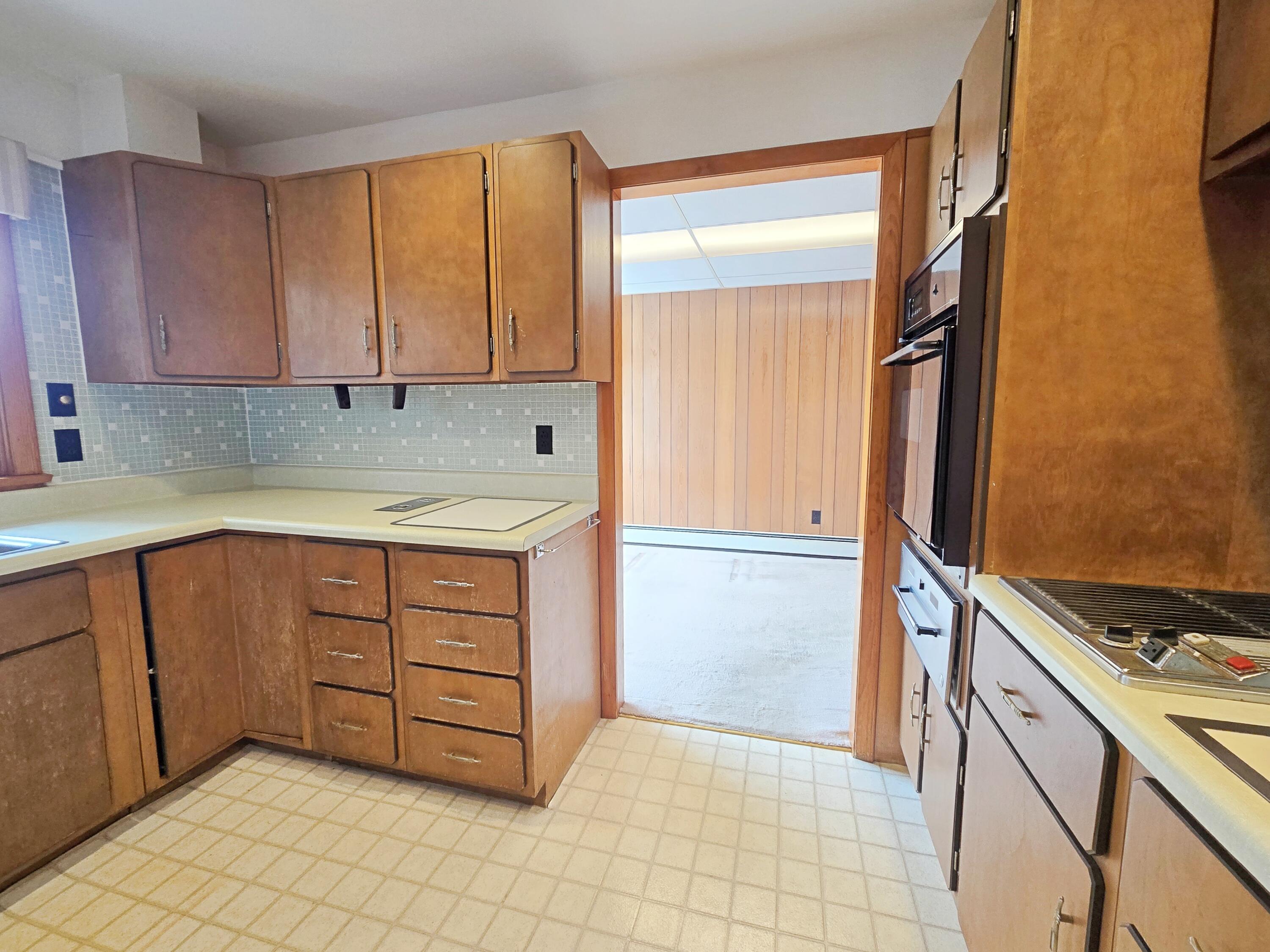 56 Locust Road