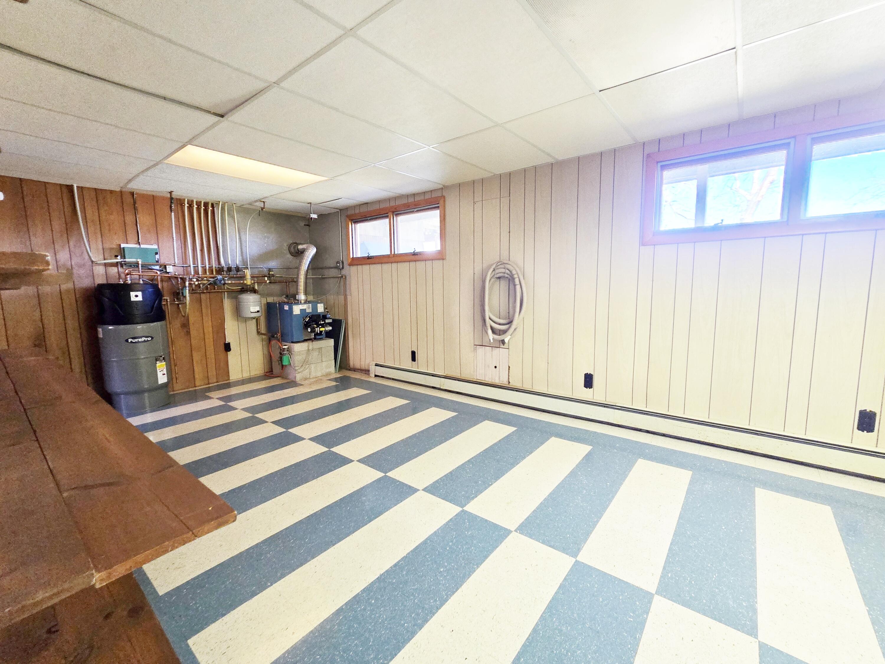 56 Locust Road