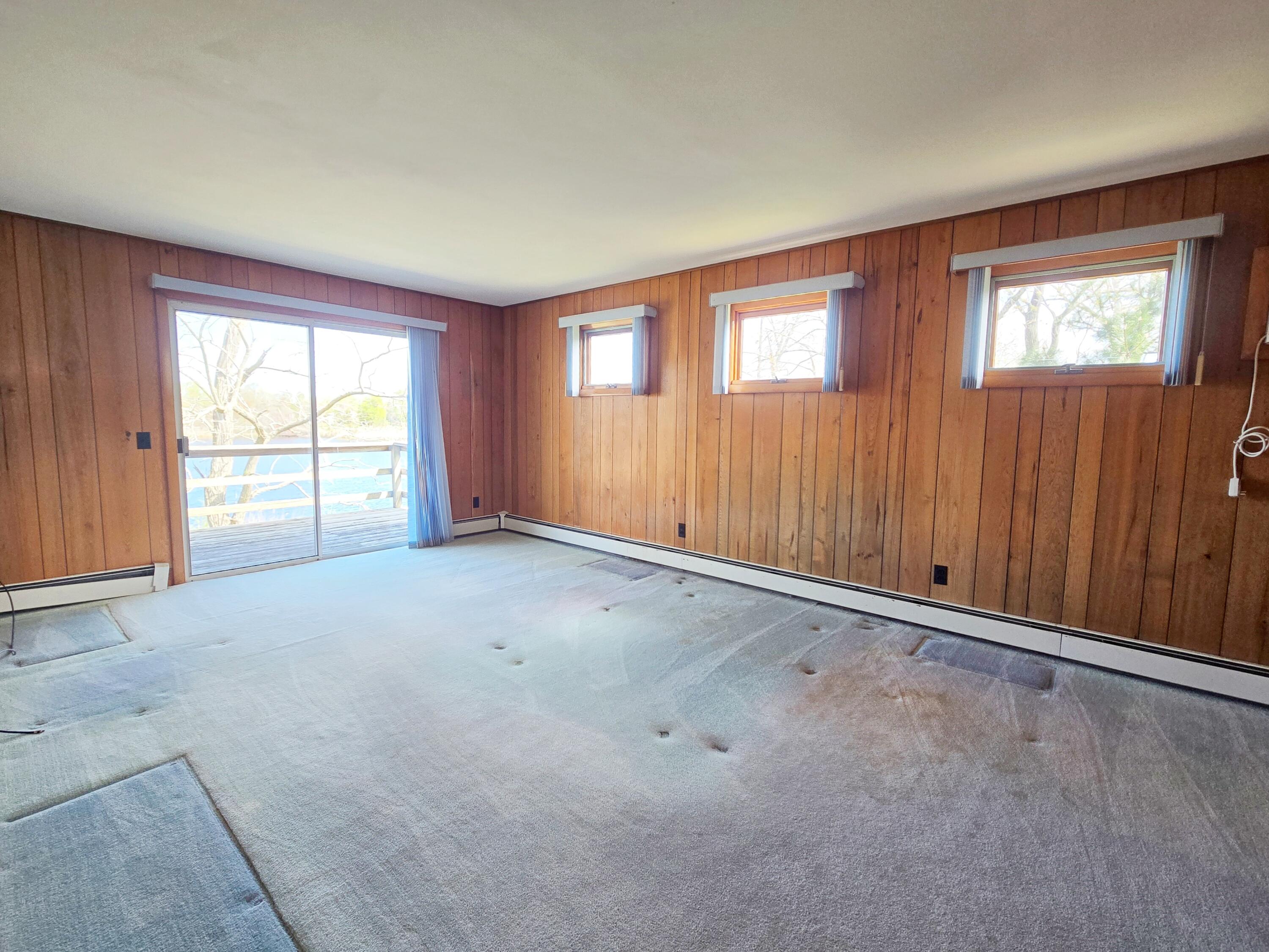 56 Locust Road