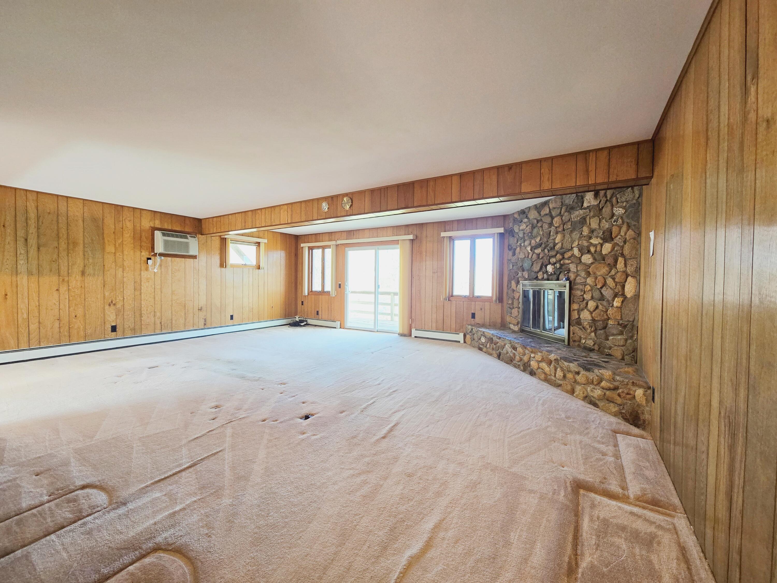 56 Locust Road