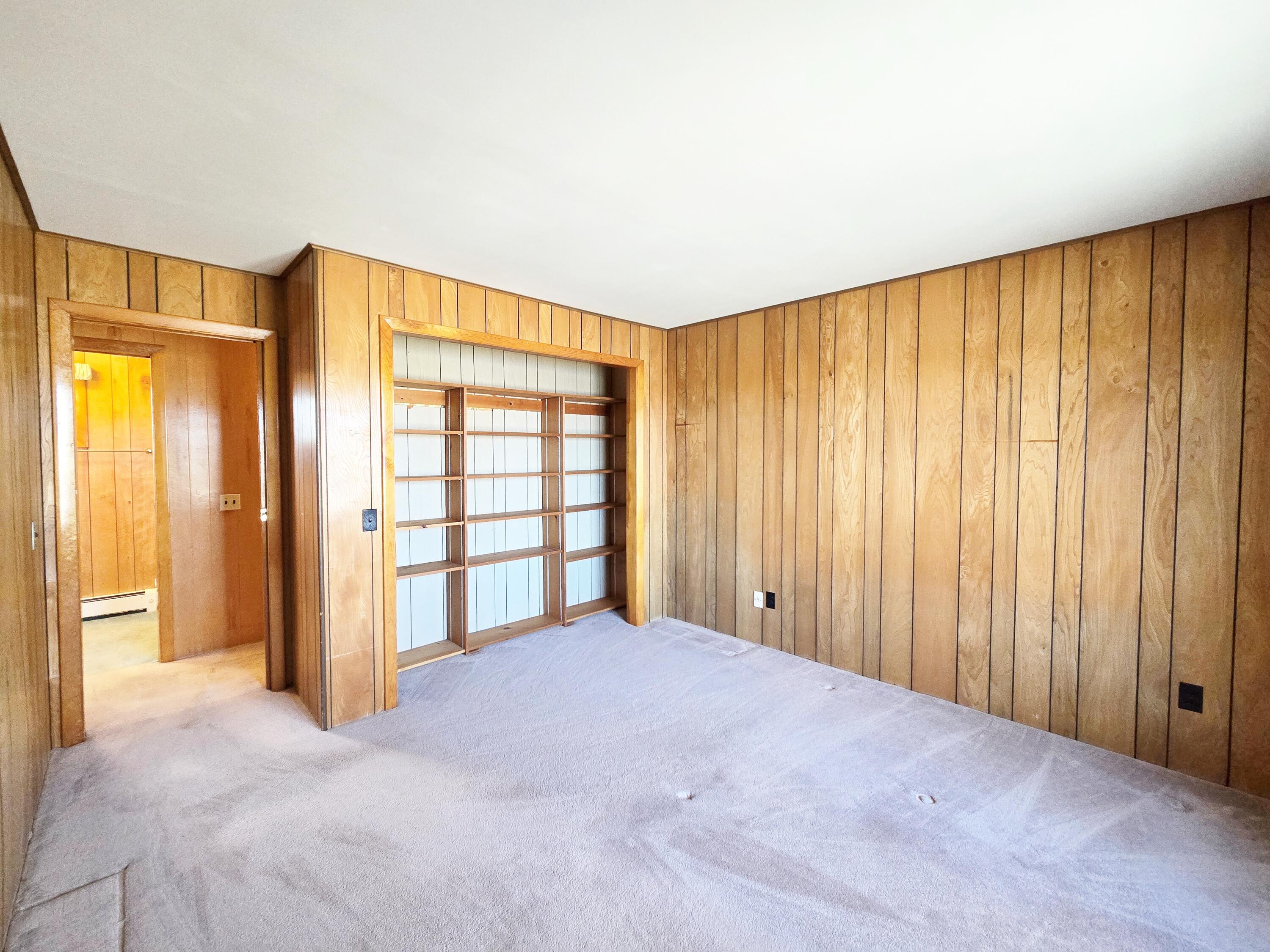 56 Locust Road