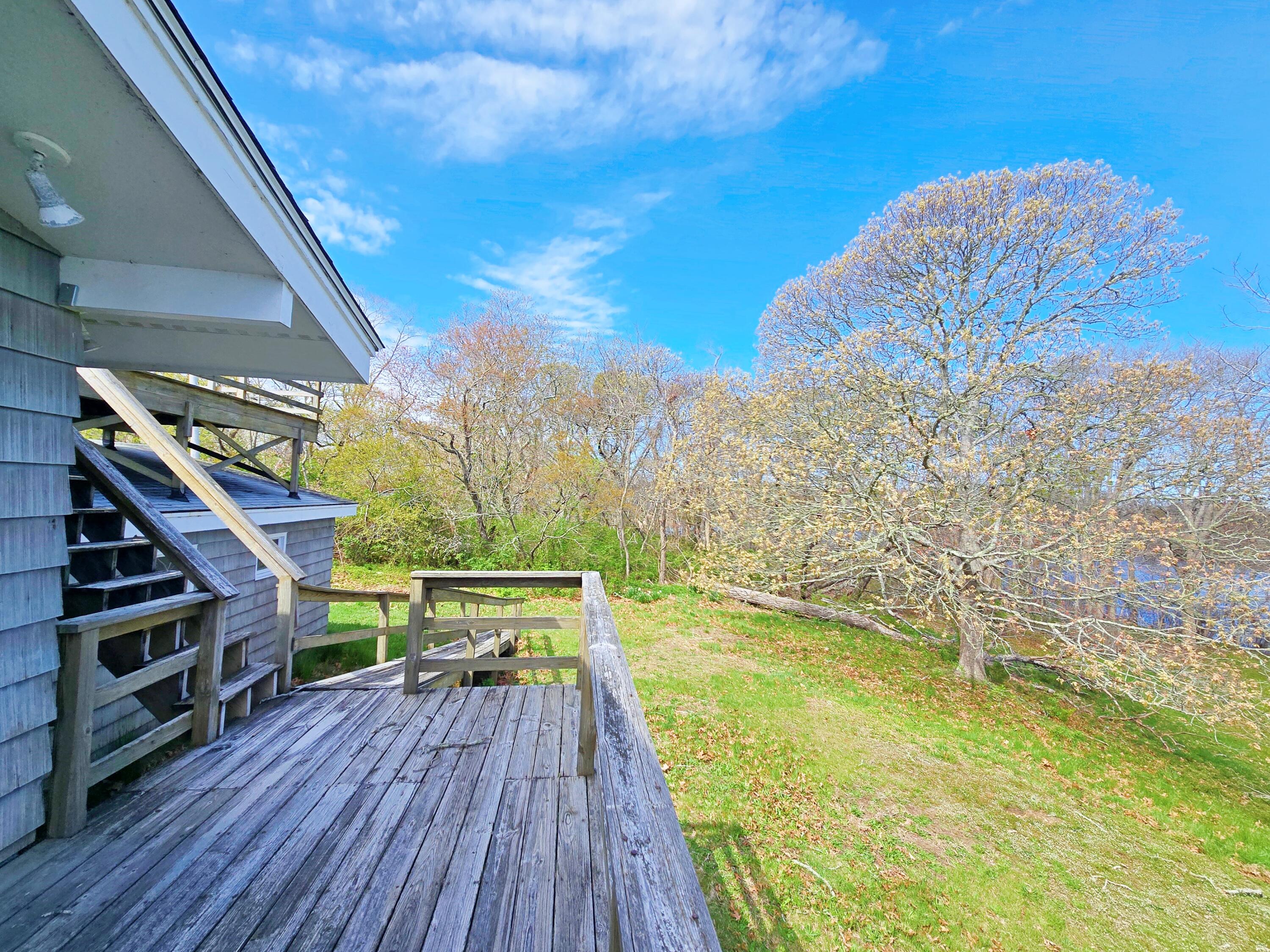 56 Locust Road