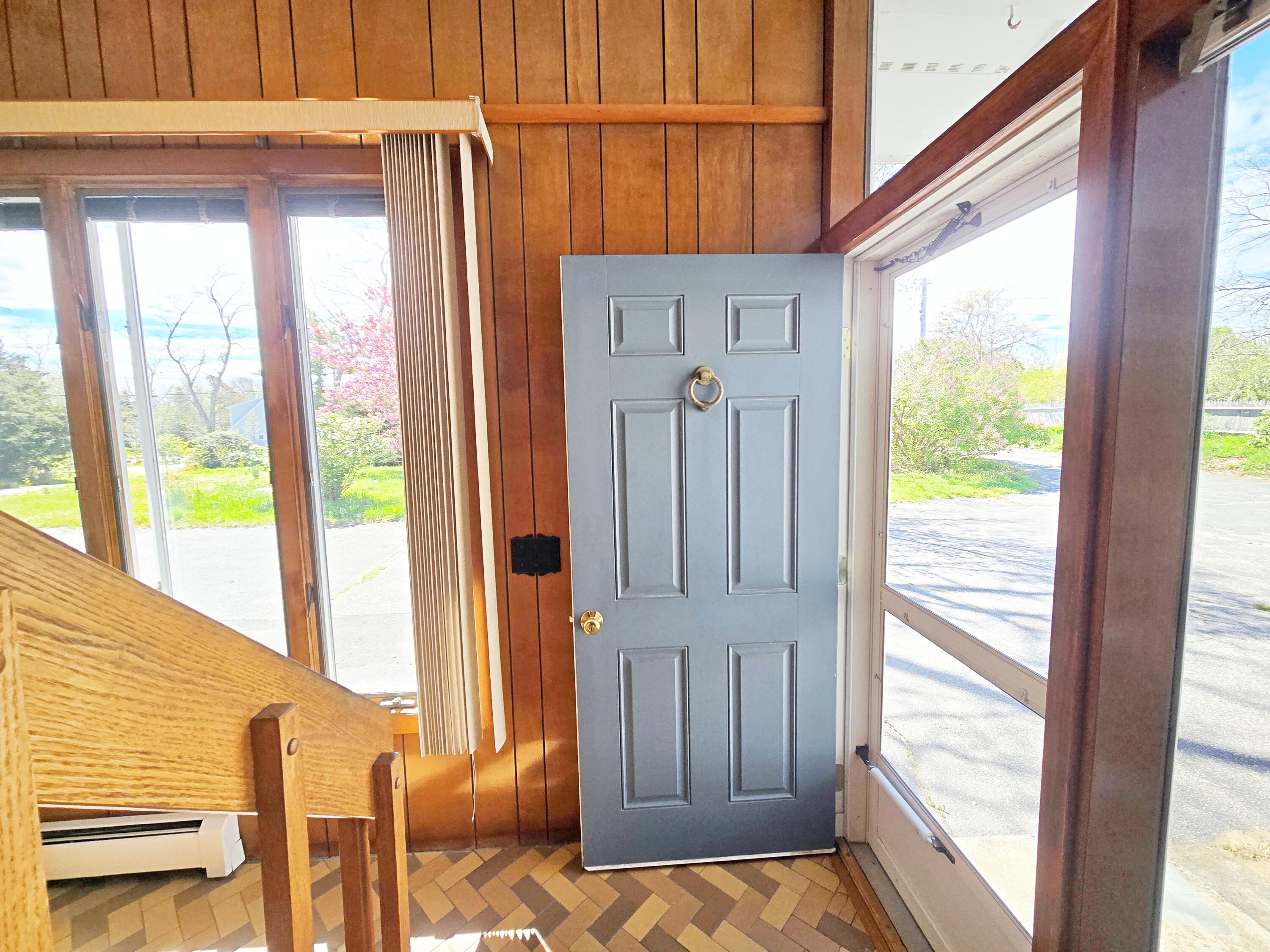 56 Locust Road