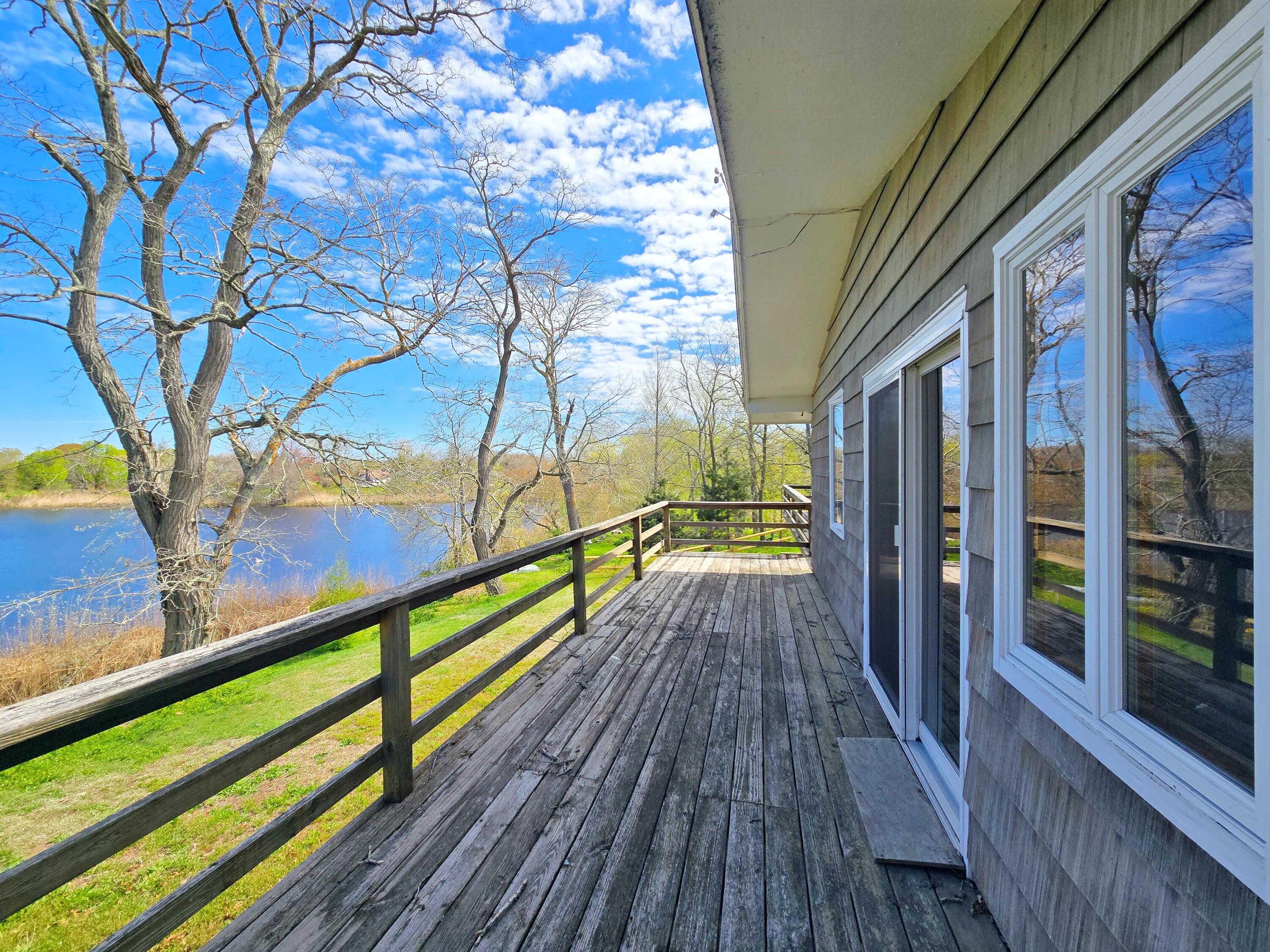 56 Locust Road