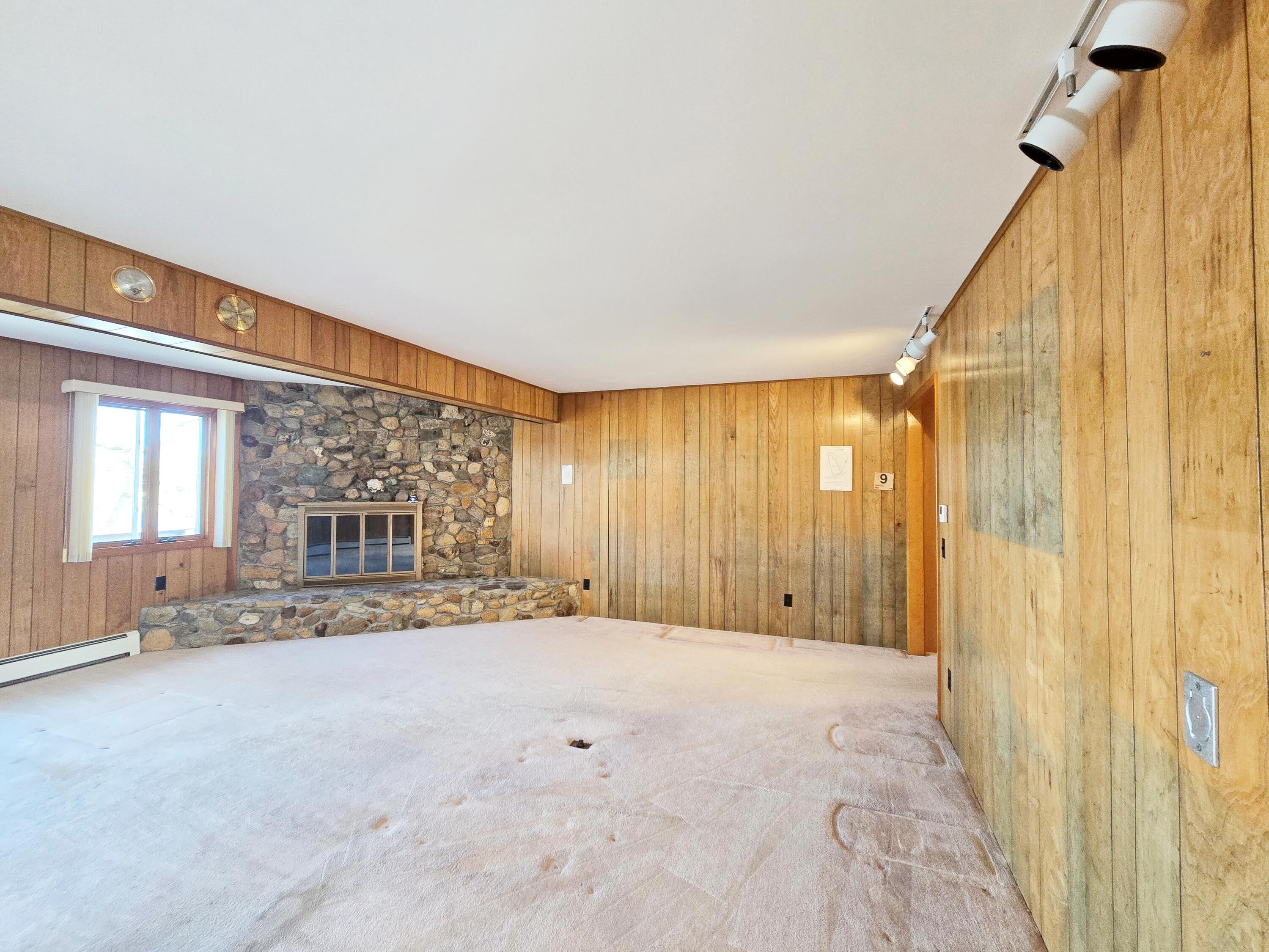 56 Locust Road