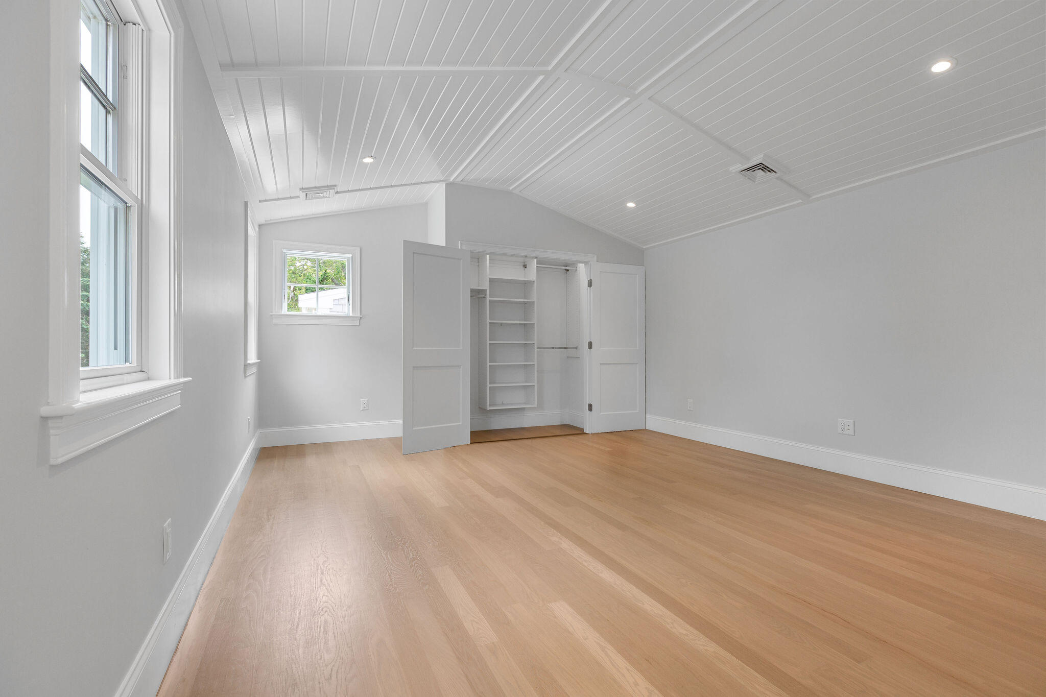 55 Bayview Drive