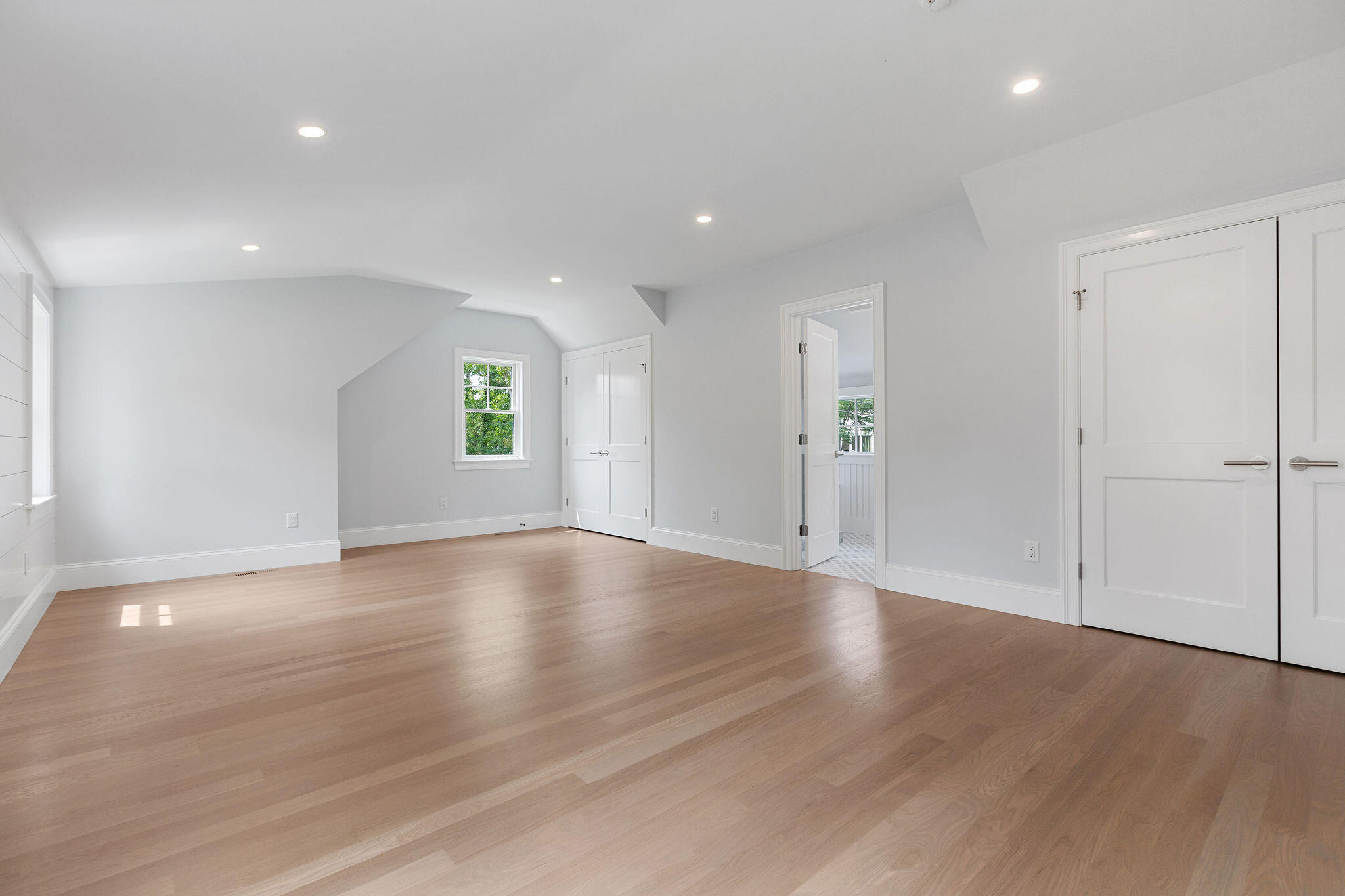 55 Bayview Drive
