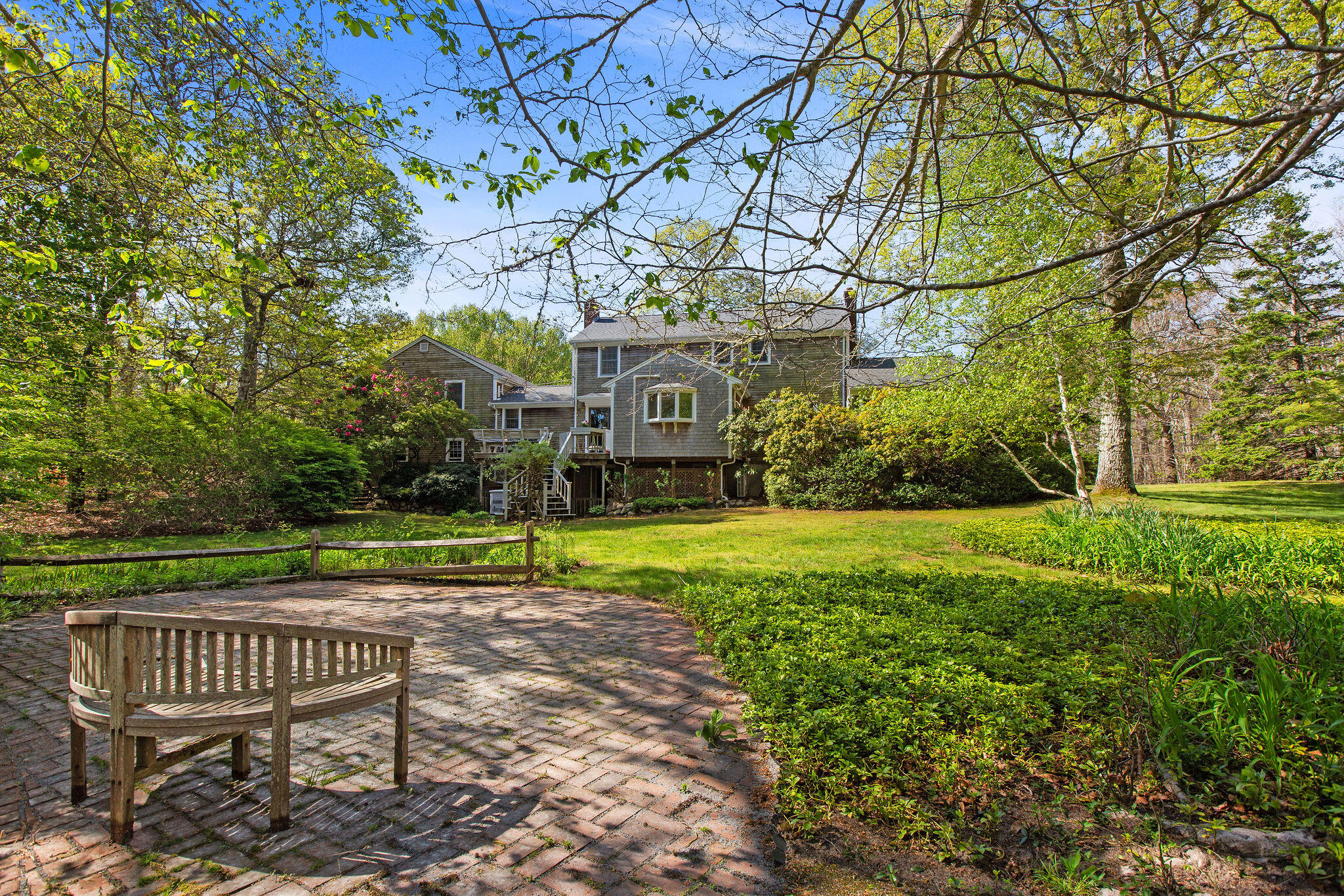 206 Landing Drive