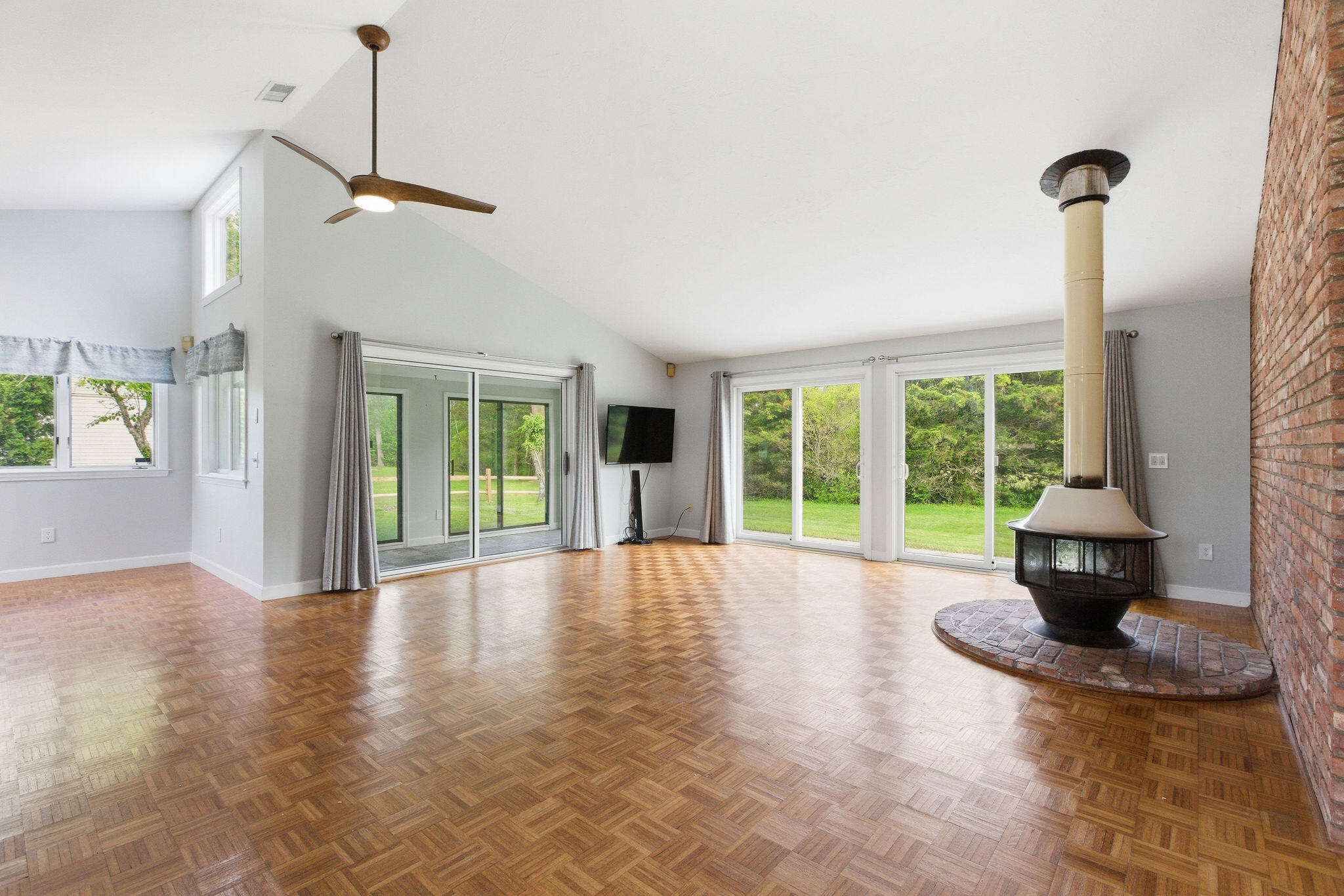 31 Fox Ridge Drive